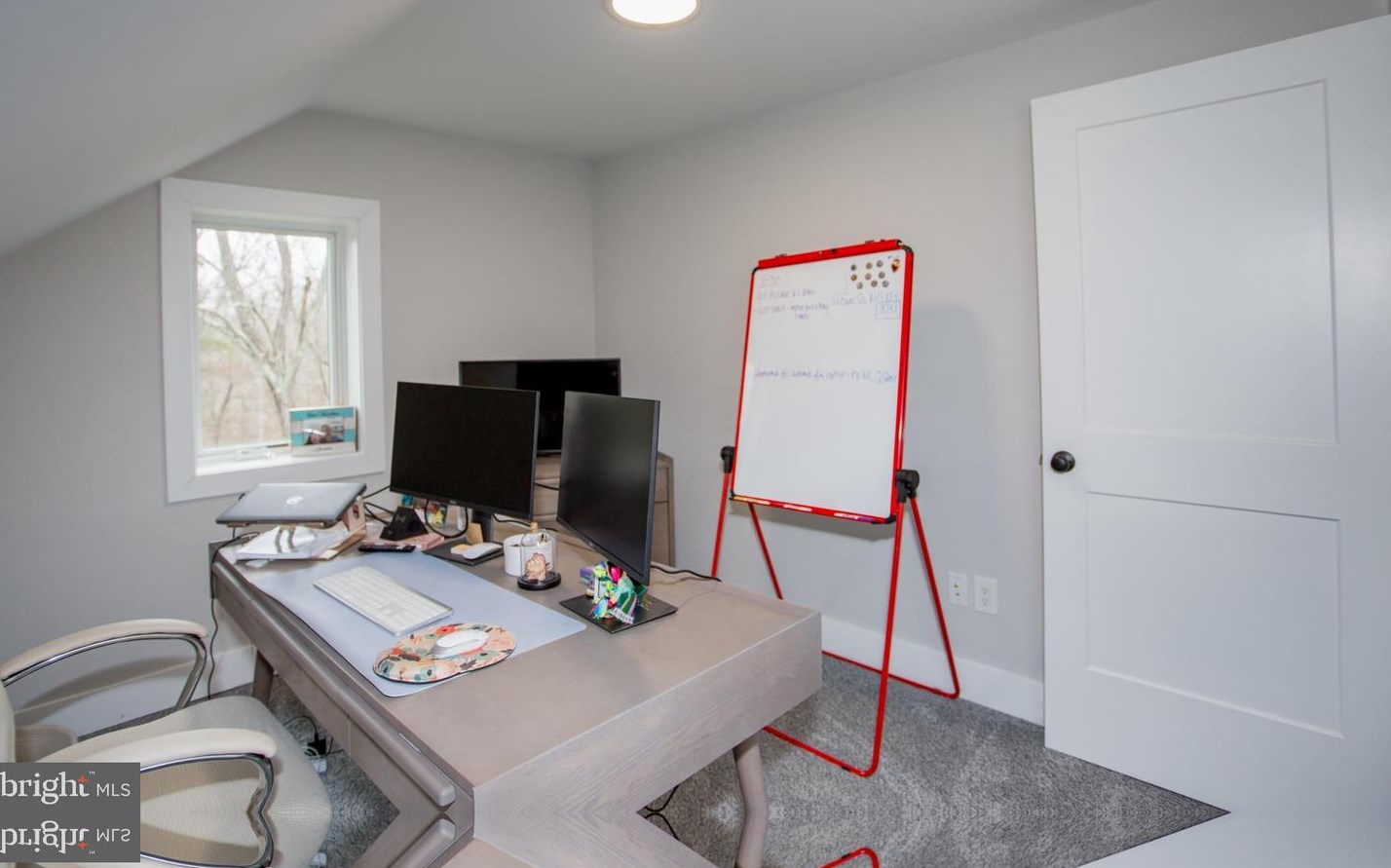 976 Washington Crossing Rd, Upper Makefield PA  18940-2712 exterior