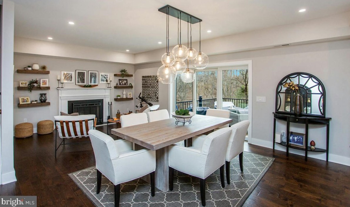 976 Washington Crossing Rd, Upper Makefield PA  18940-2712 exterior