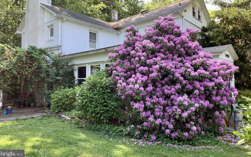 383 Rock Ridge Rd, Upper Black Eddy, PA 18972
