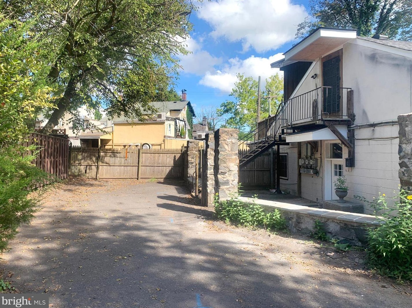 85 S Main St #a, New Hope, PA 18938
