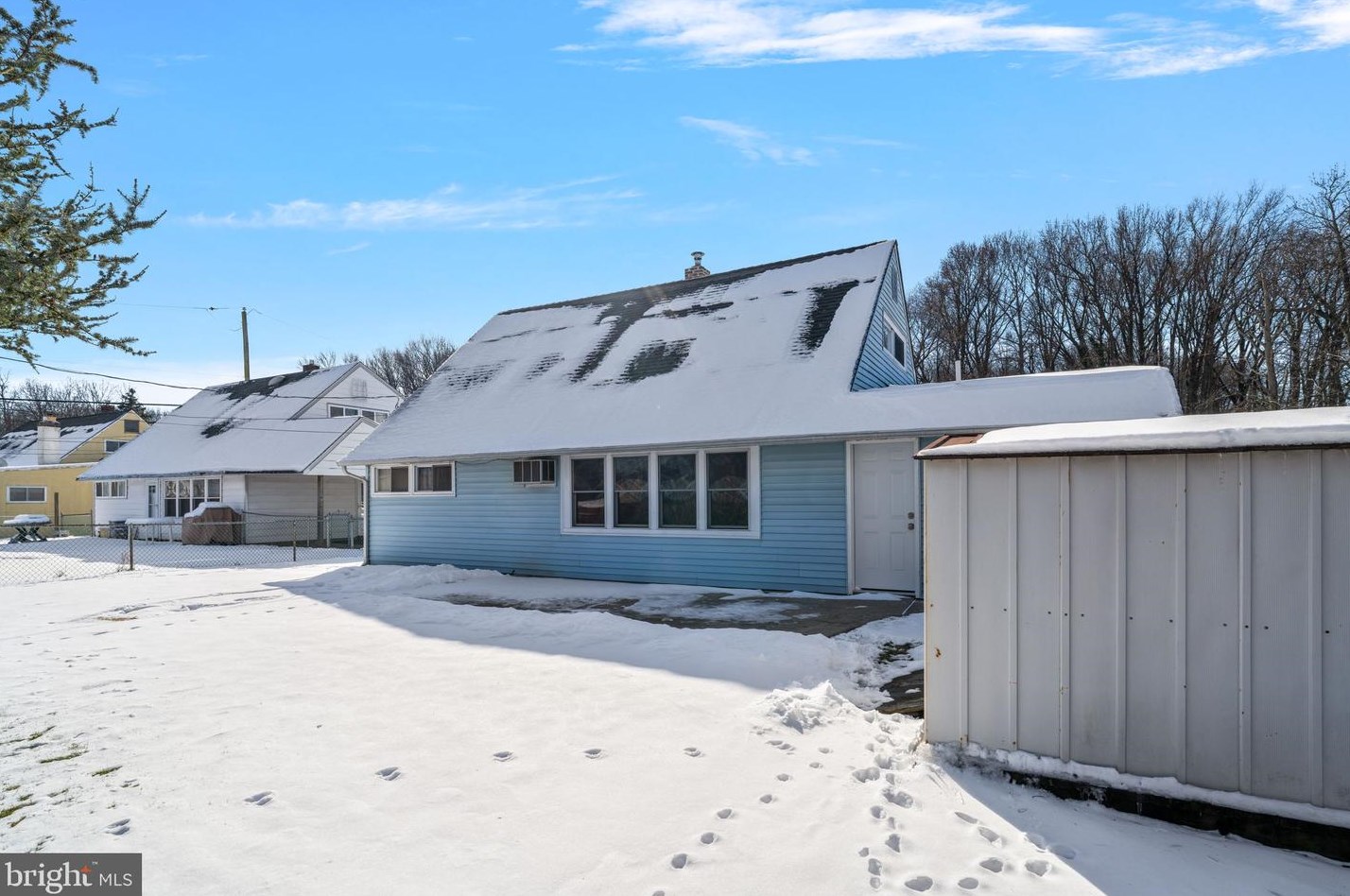 25 Ruby Ln, Levittown PA  19055-1430 exterior