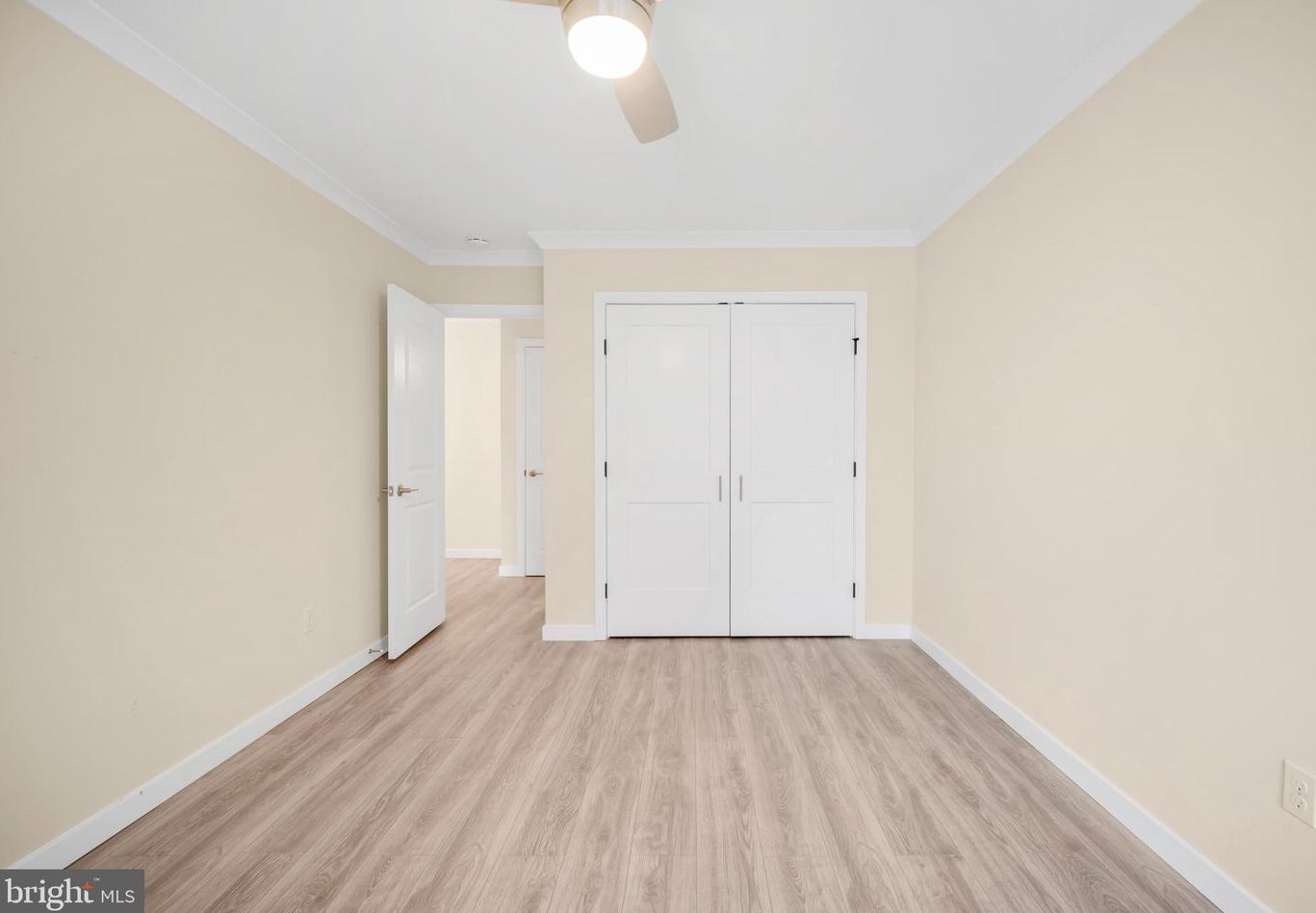 208 Saratoga Ct, Warminster PA  18974-2091 exterior