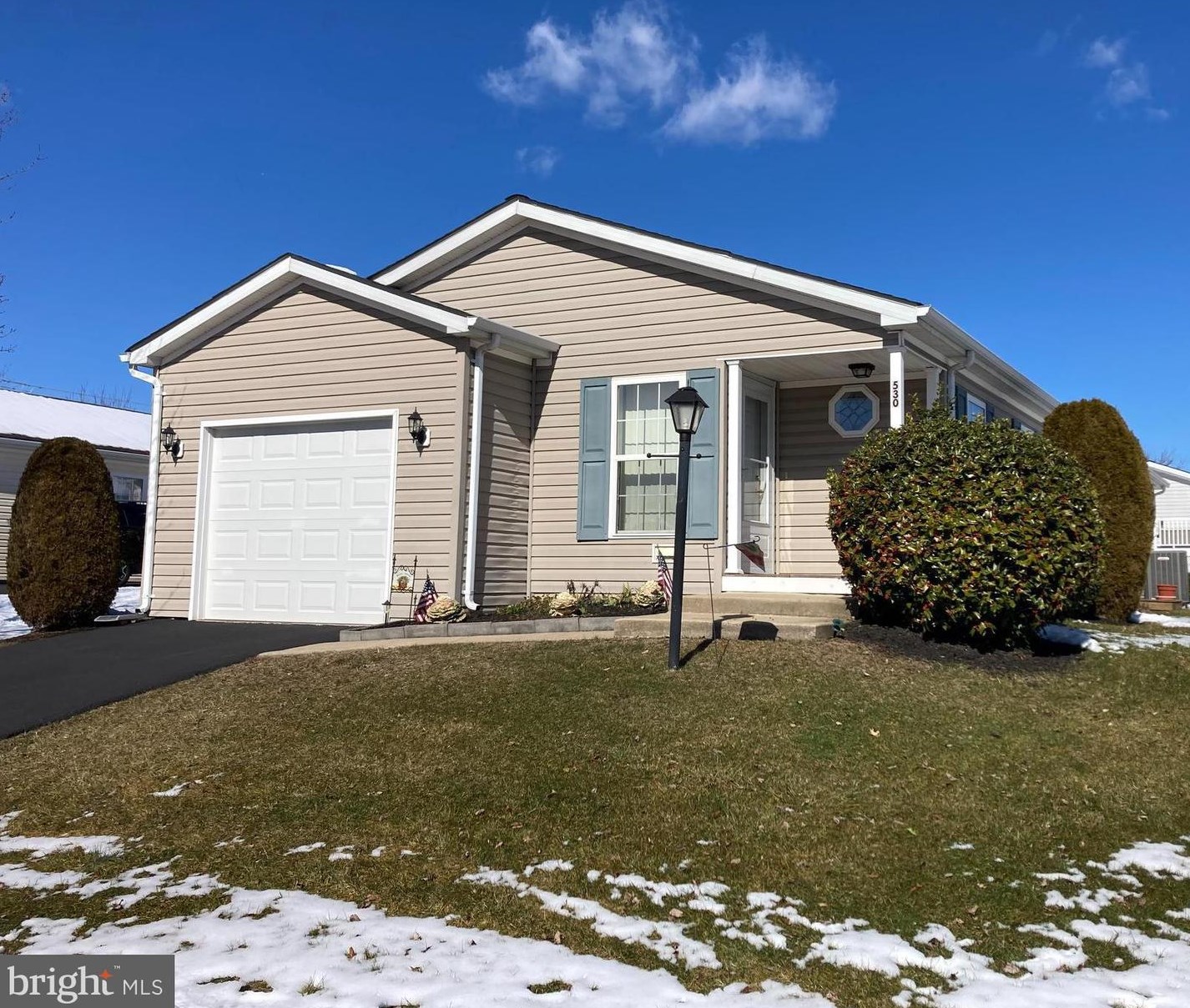 530 Honeysuckle Ct, New Hope, PA 18938