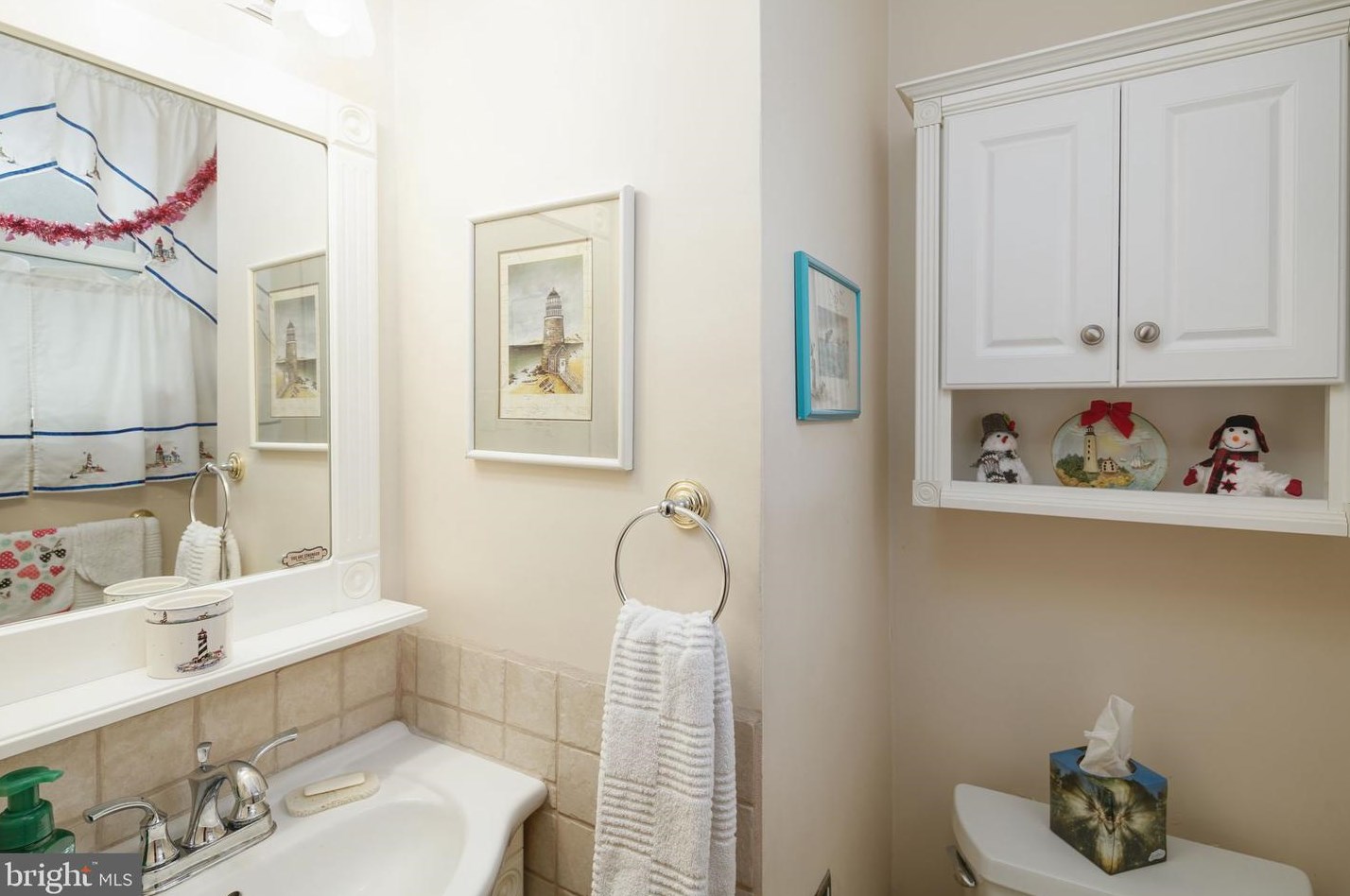 1378 Cornwells Ave, Bensalem PA  19020-3609 exterior