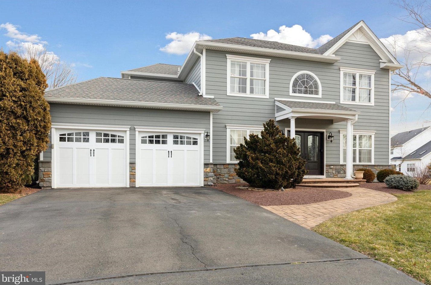 3205 Riding Ct, Chalfont, PA 18914-3745