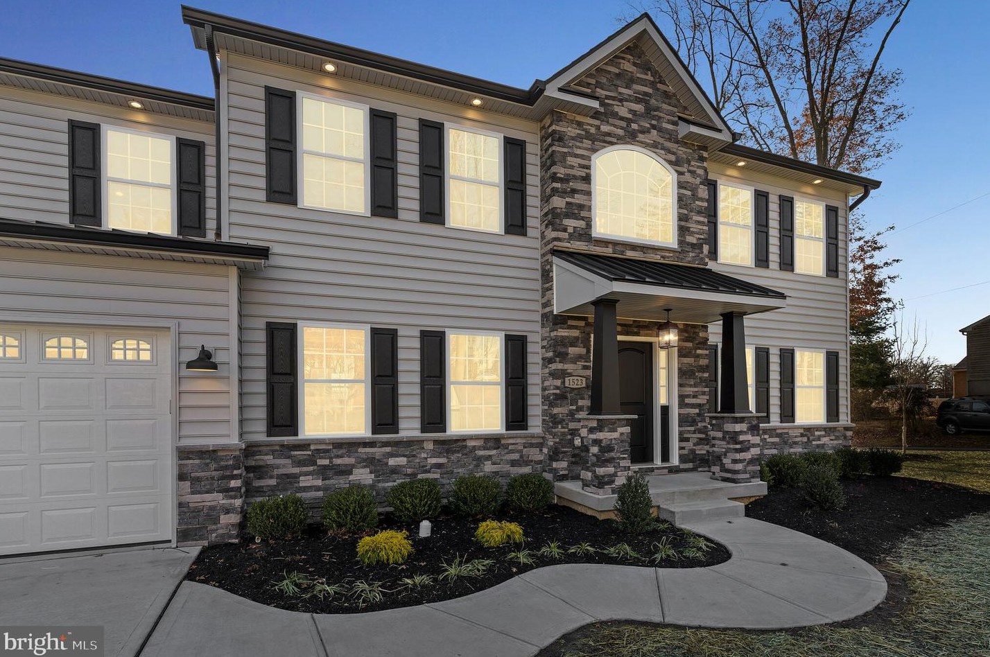 1 Deer Dr, Langhorne, PA 19047-3166