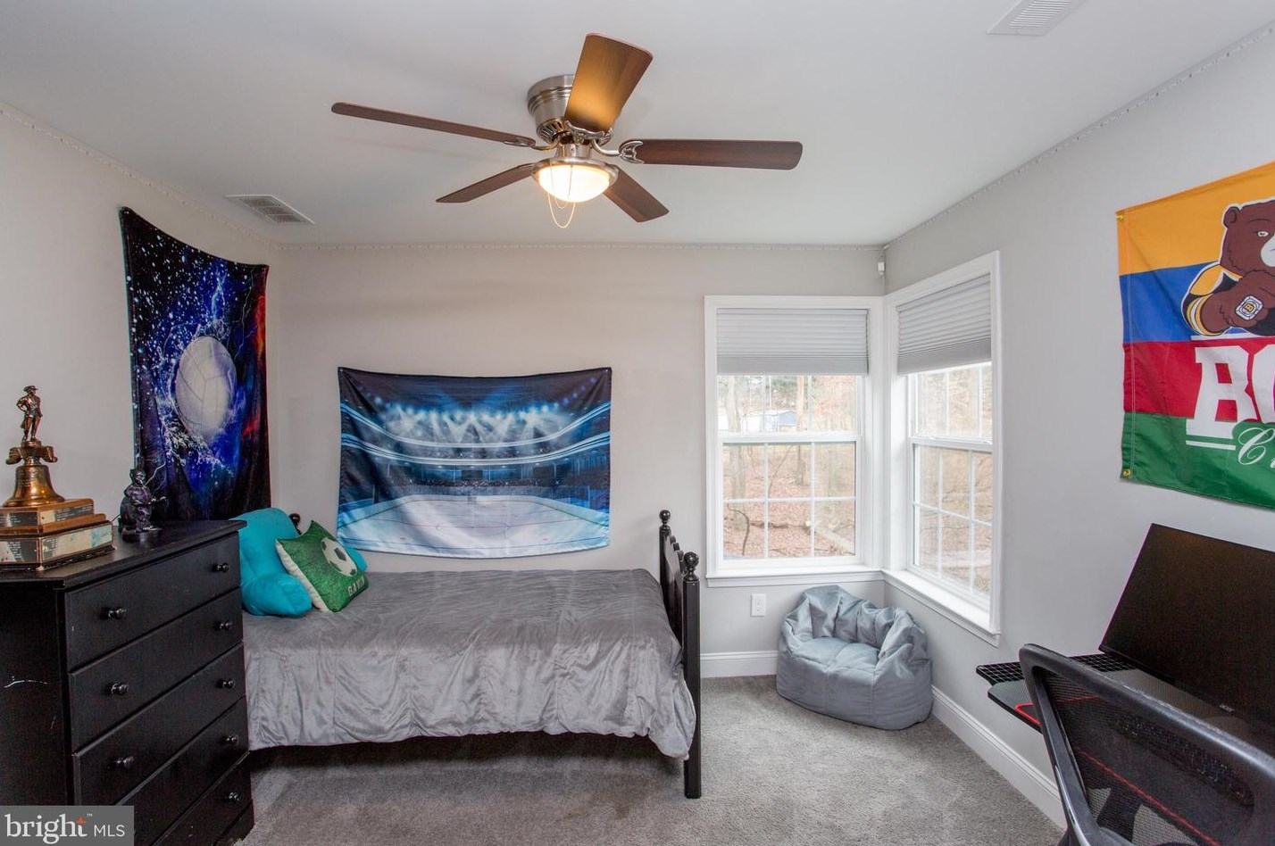 1350 Clearview Dr, Jamison PA  18929-1151 exterior