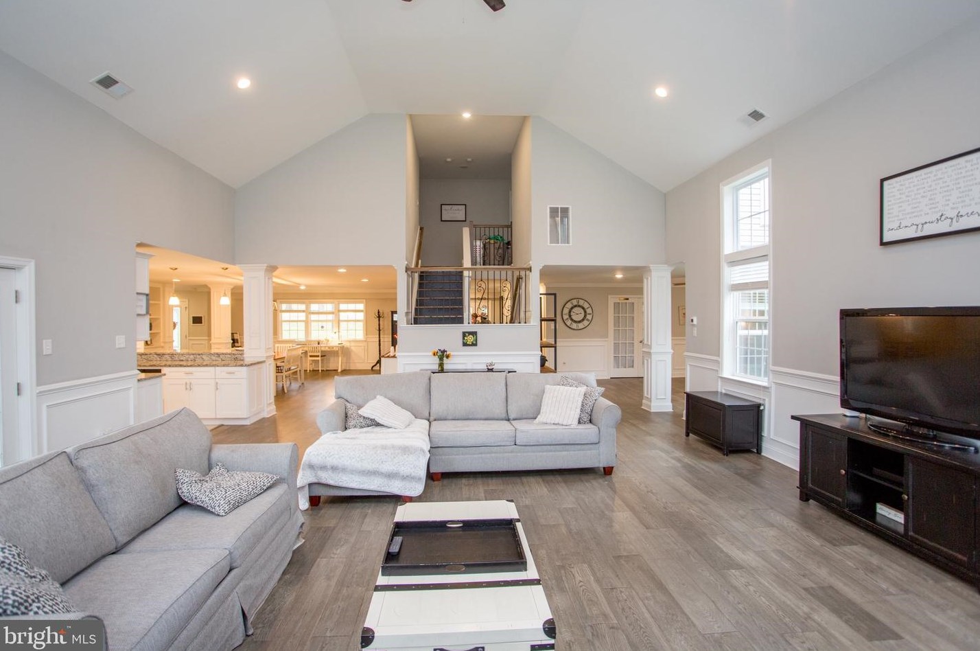 1350 Clearview Dr, Jamison PA  18929-1151 exterior