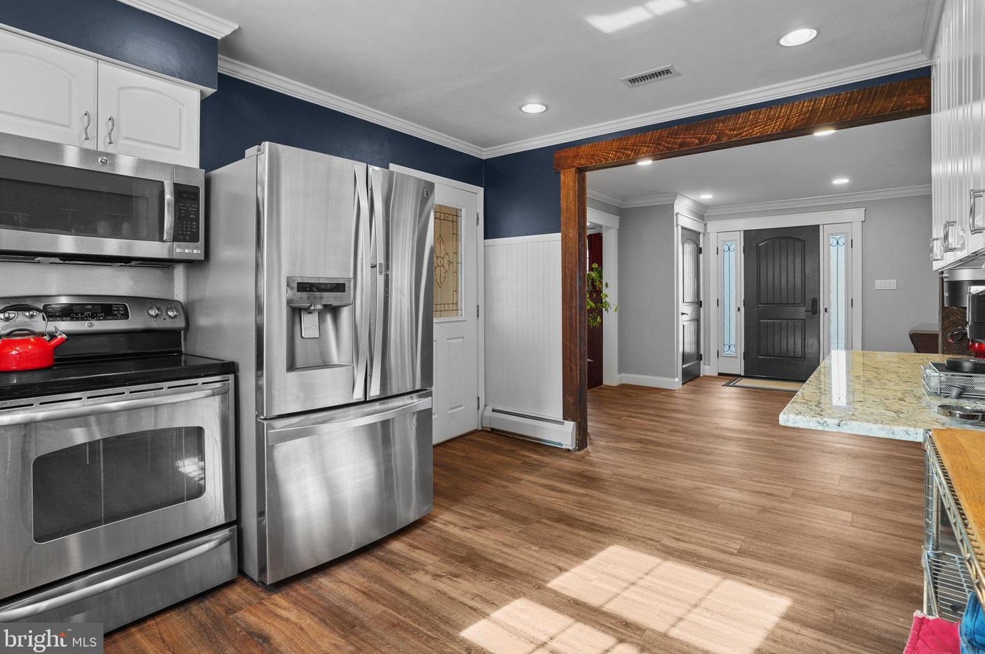 47 Williams Ave, Upper Makefield PA 18940-3613 exterior