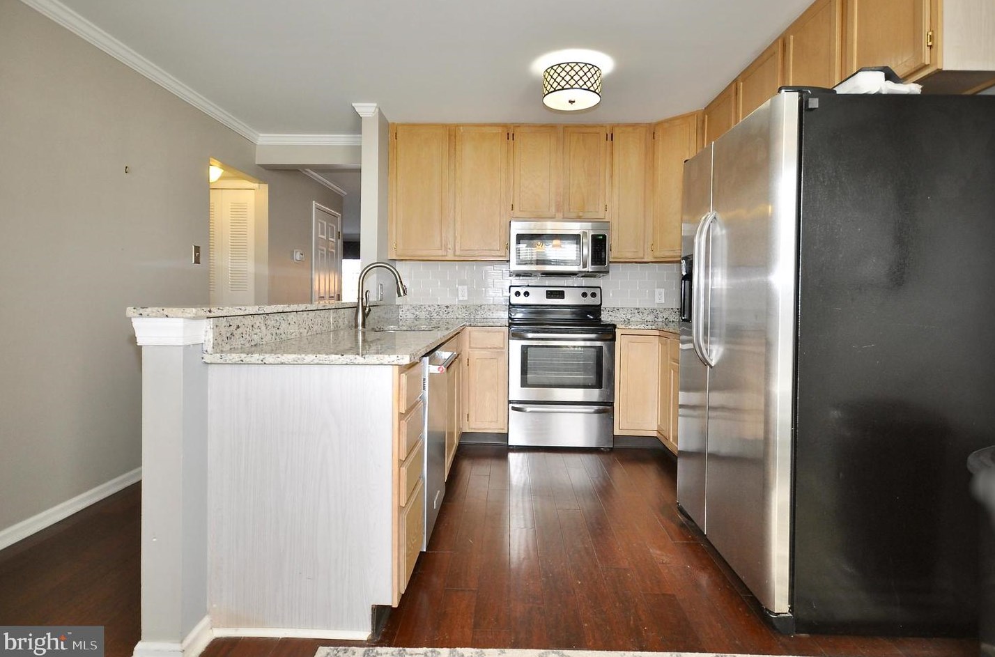 107 Larkspur Ct, Chalfont, PA 18914-3935