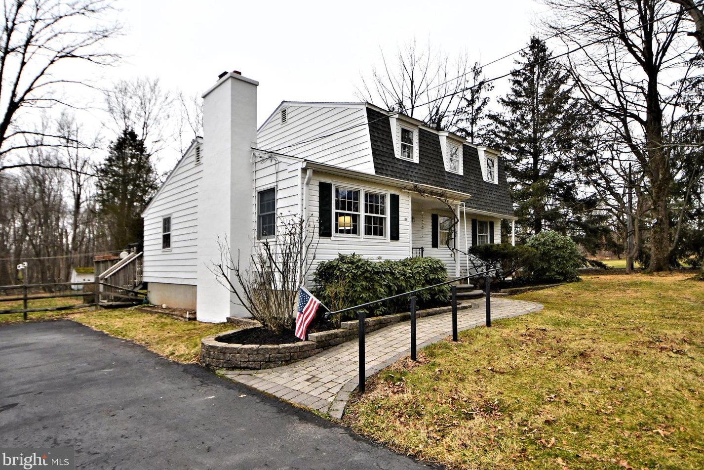 36 Ferry Rd, Gardenville, PA