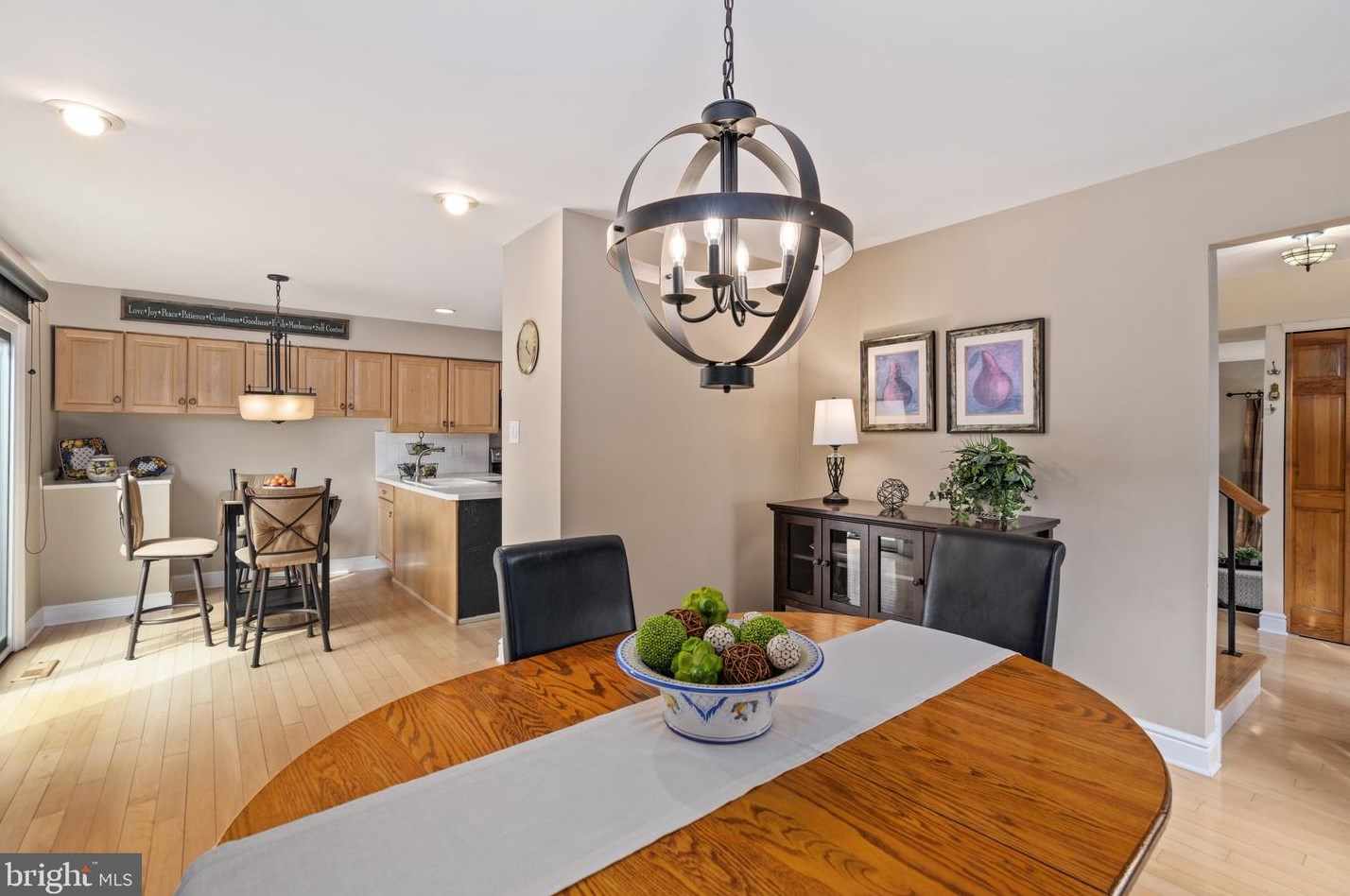 311 Parkview Way, Upper Makefield PA  18940-1138 exterior