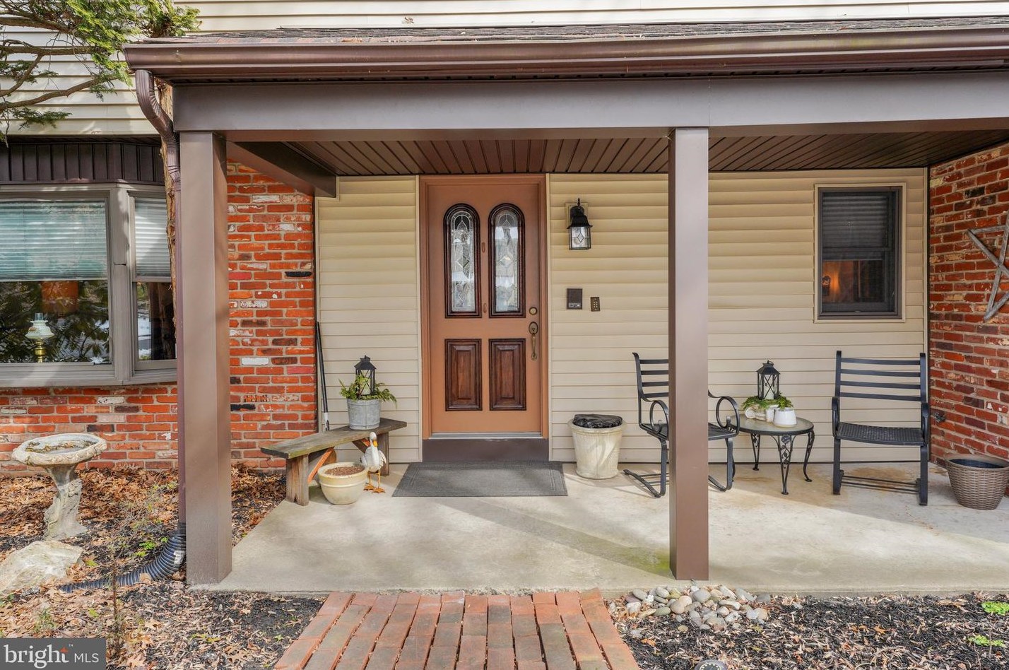 740 Libby Ln, Langhorne, PA 19053