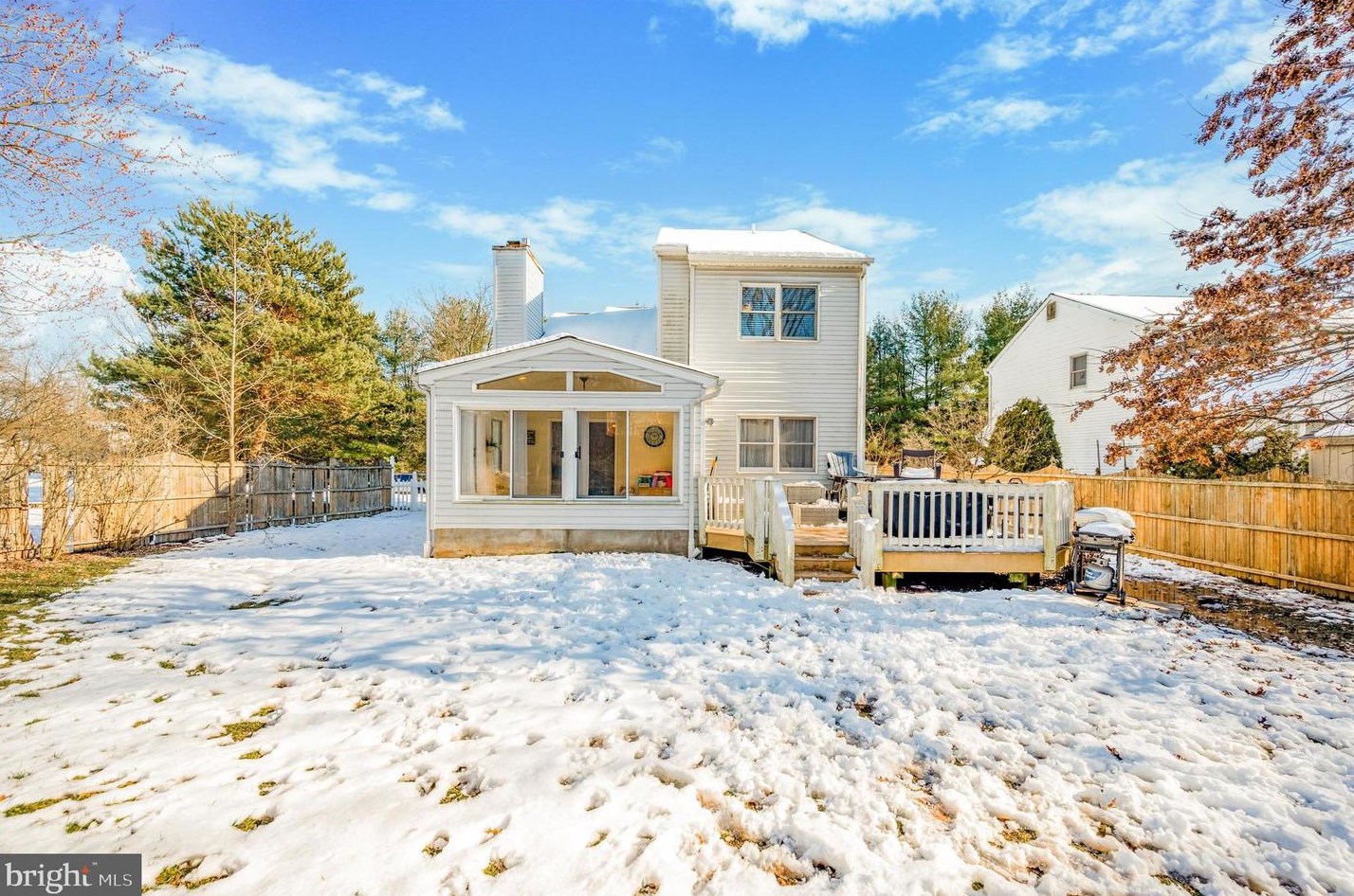 213 Autumn Leaf Dr, Gardenville PA  18901-6402 exterior