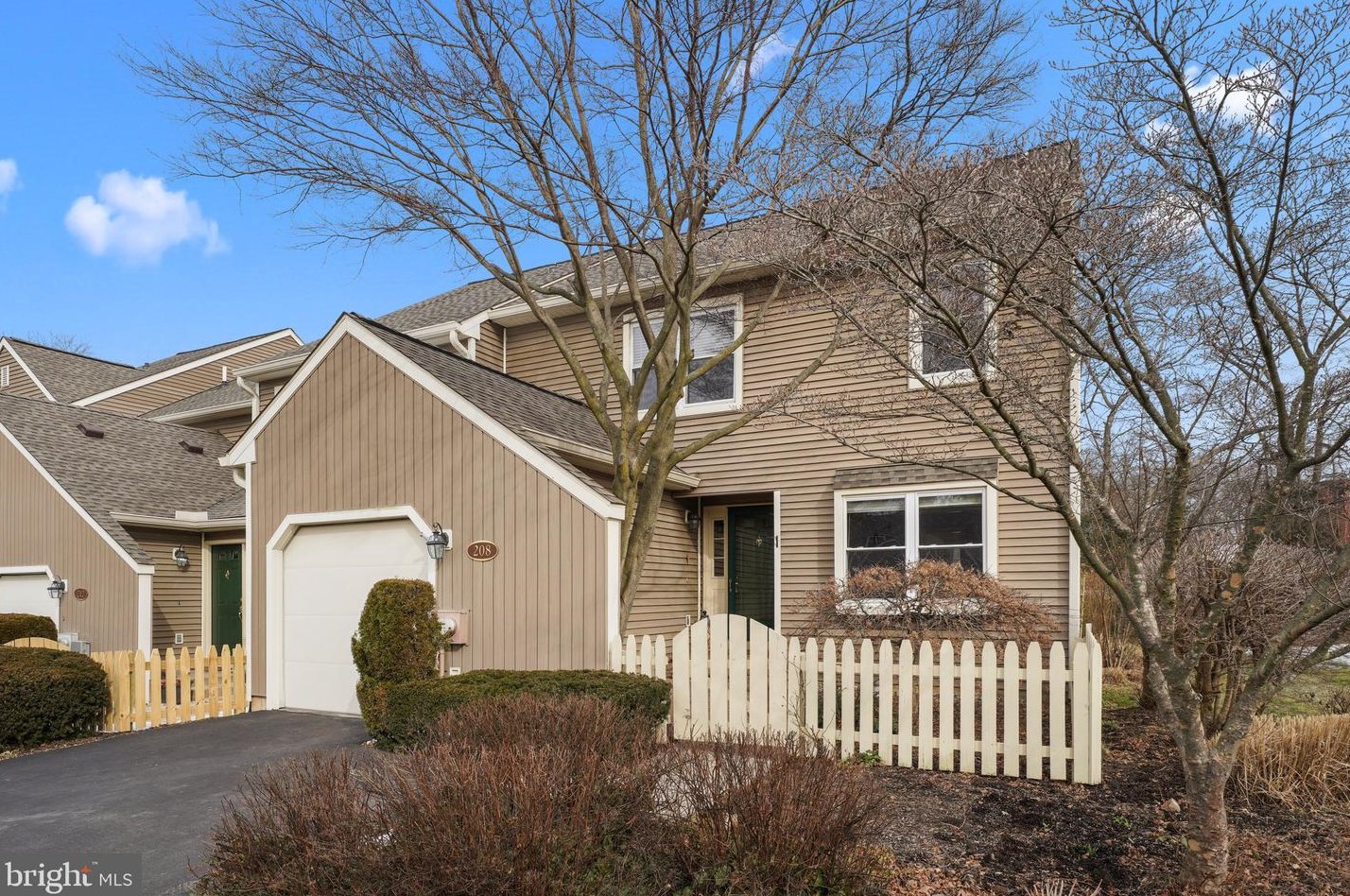 208 Wildflower Cir, Yardley, PA 19067-5753