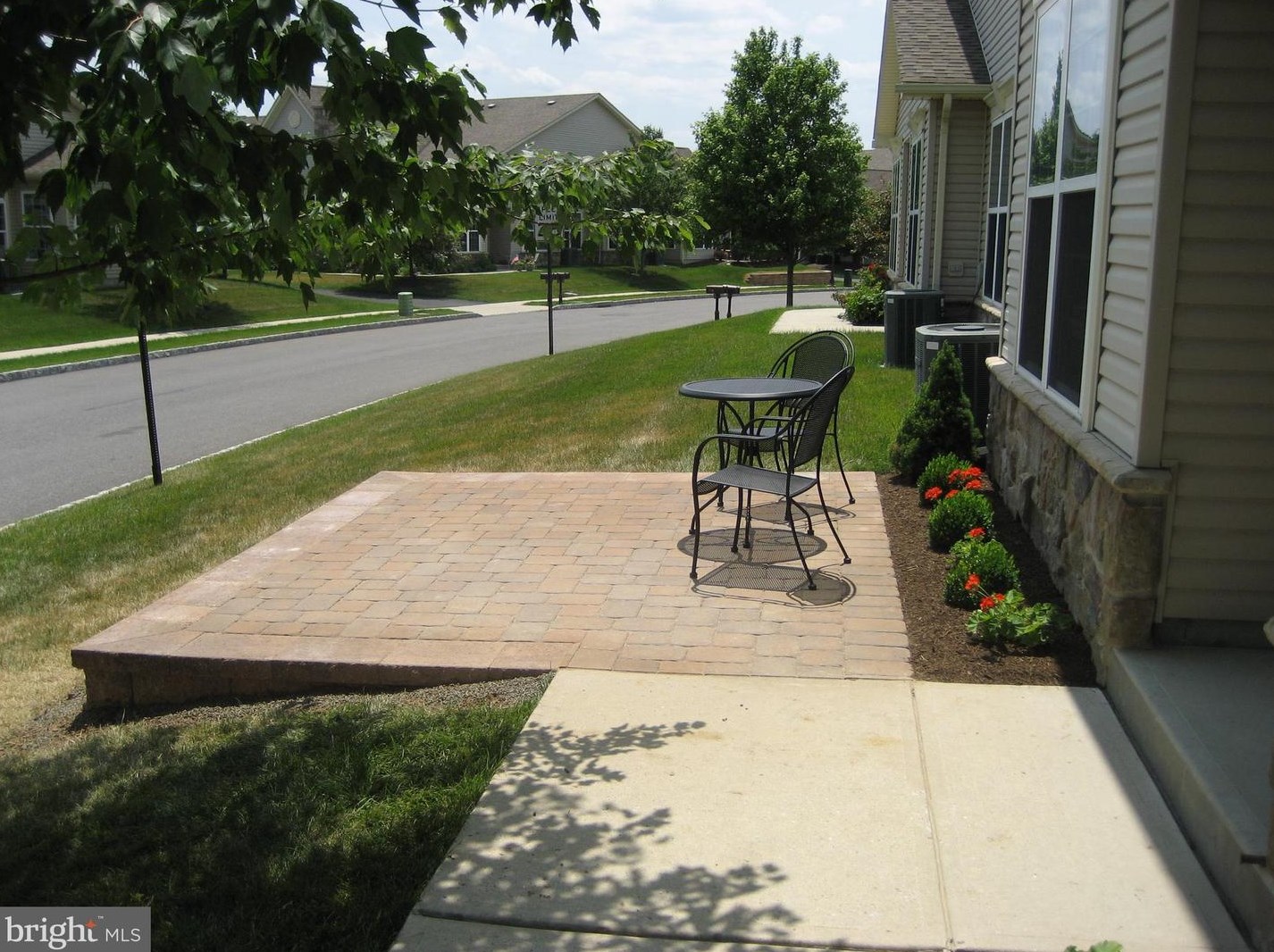 116 Shady Brook Dr, Langhorne PA 19047-8027 exterior