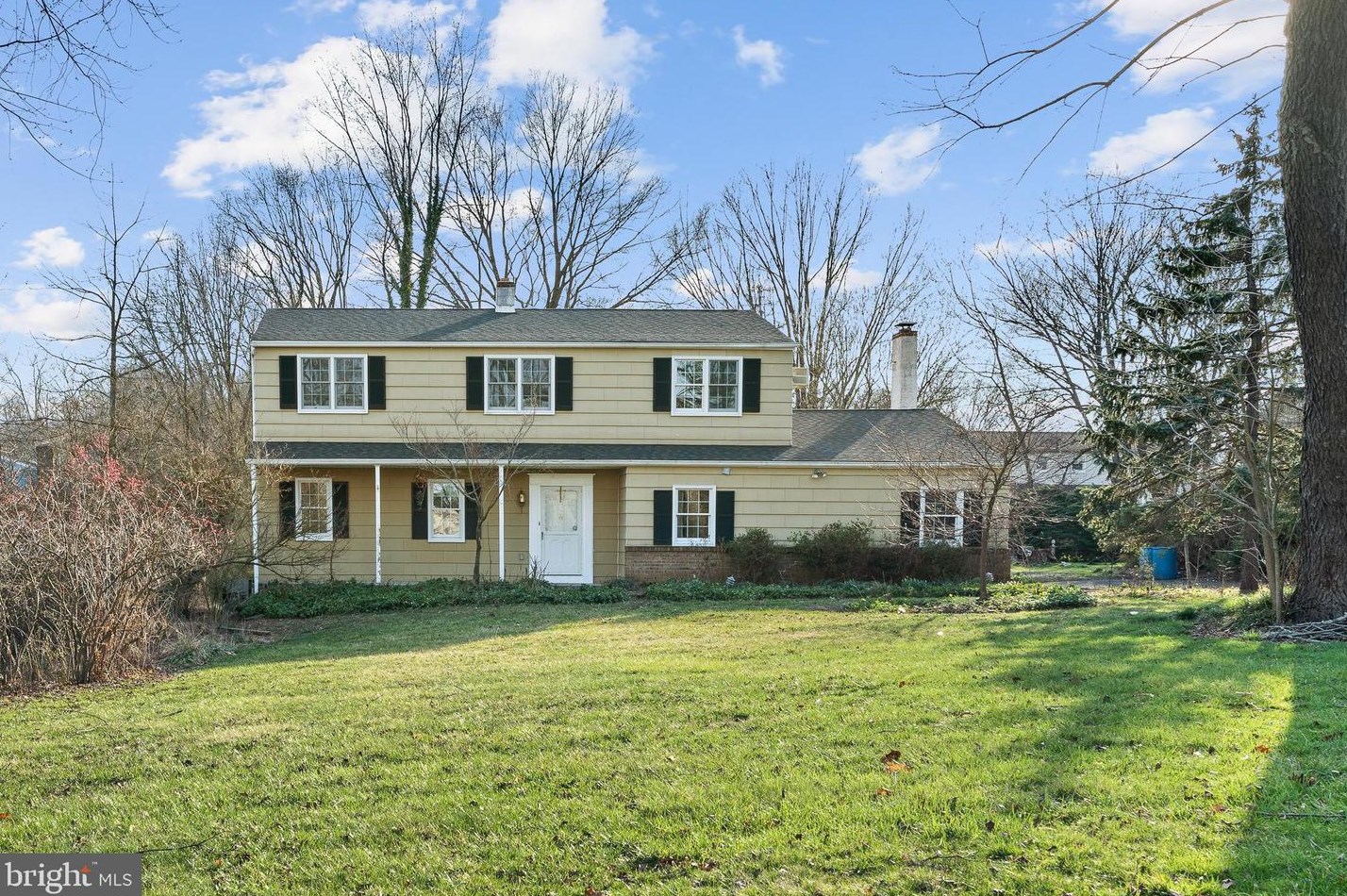 22 Skyline Dr, Chalfont, PA 18914-2023