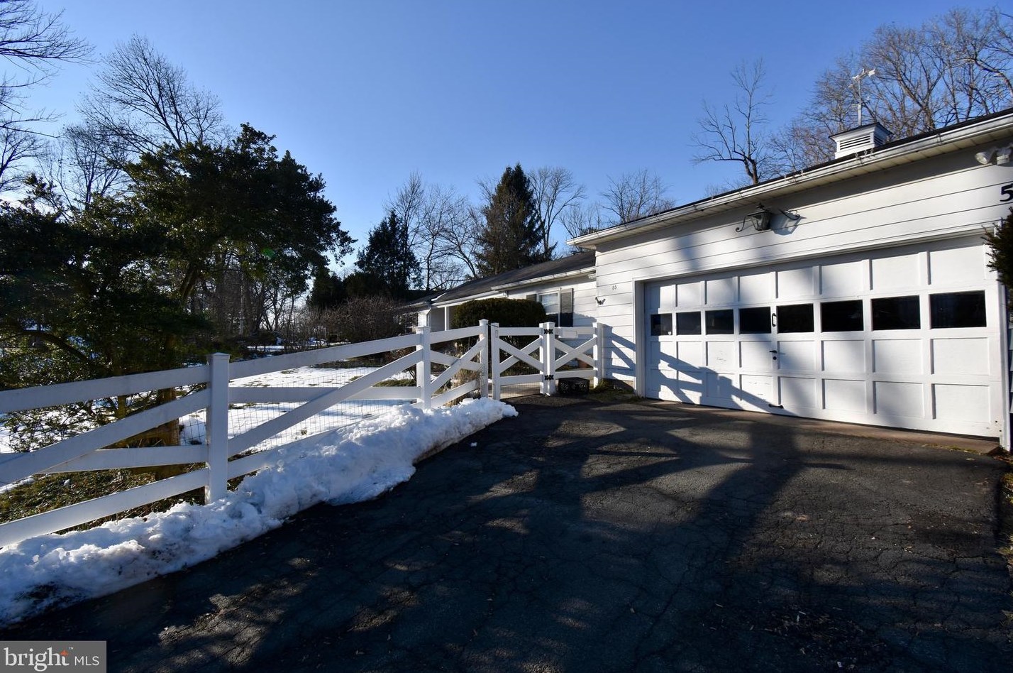 55 Kiltie Dr, New Hope, PA 18938-1402