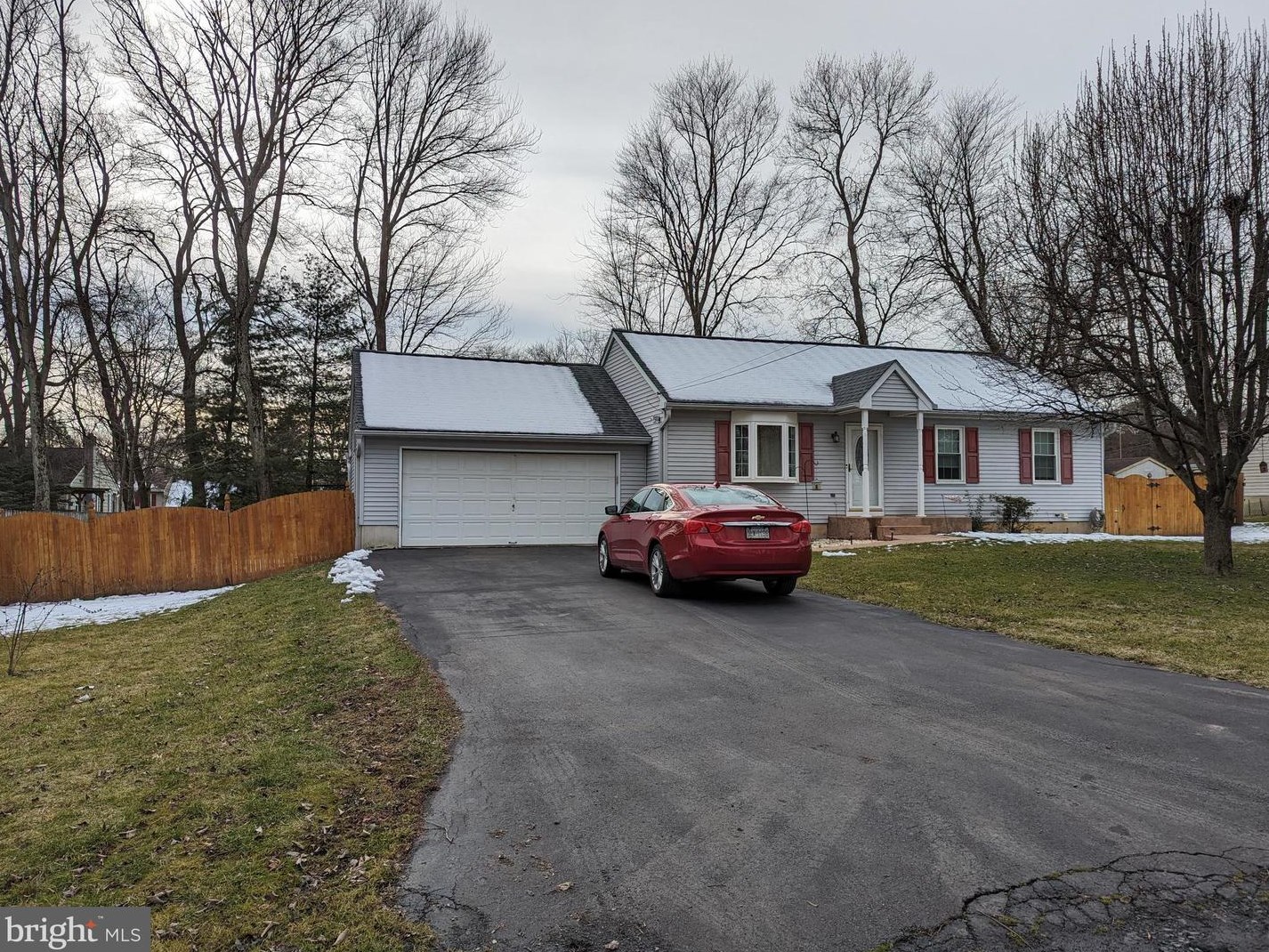 836 Line Ave, Langhorne, PA 19047-5962
