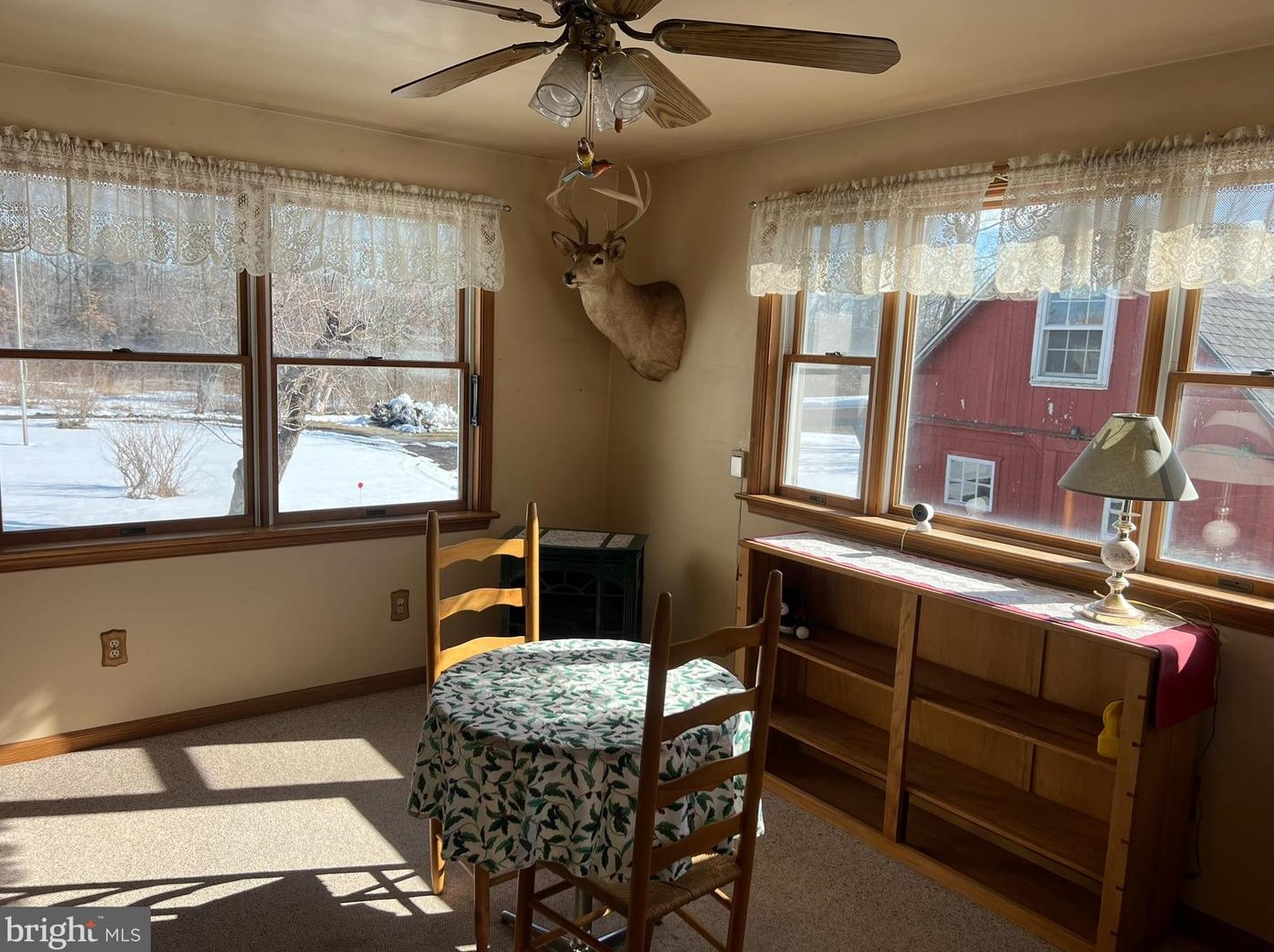 695 Allentown Rd, Sellersville, PA 18960