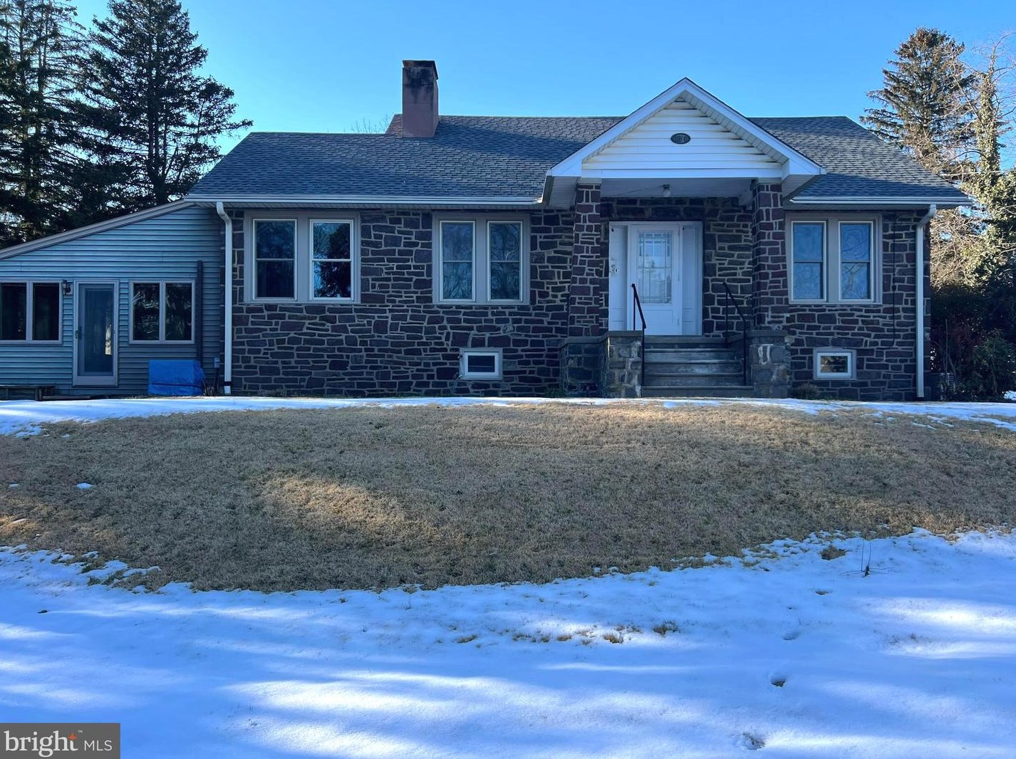 1870 Turk Rd, Gardenville, PA