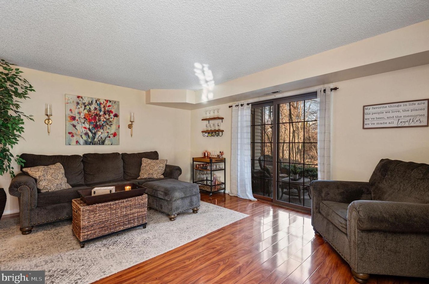 1804 Clark Ct, Southampton, PA 18966