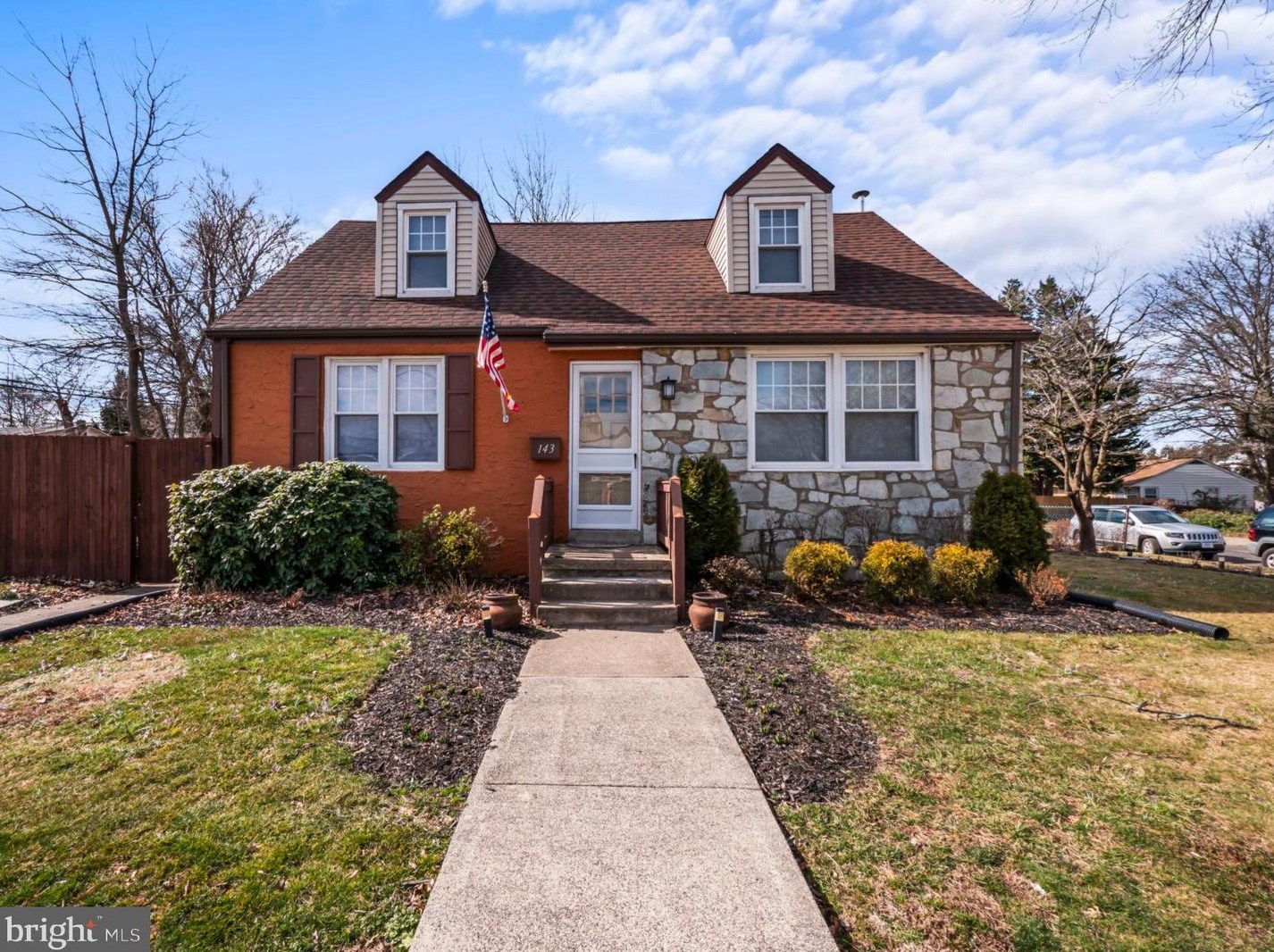 143 Mercer Ave, Yardley, PA 19067-2275