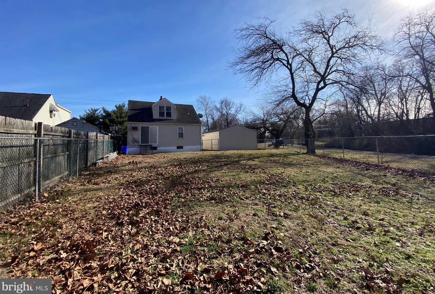 6601 Airport Rd, Levittown, PA 19057-4903