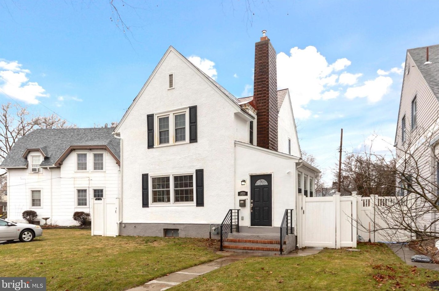 1409 Pond St, Edgely PA  19007-5431 exterior