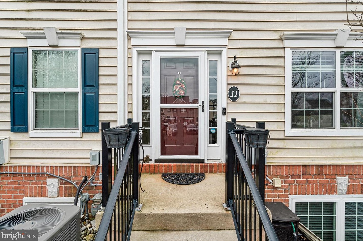 3784 William Daves Rd #11, Gardenville, PA 18902