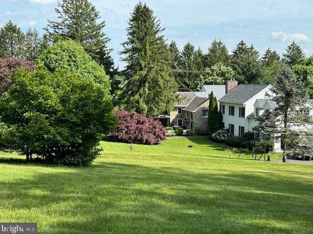 4044 Mechanicsville Rd, Gardenville, PA 18902