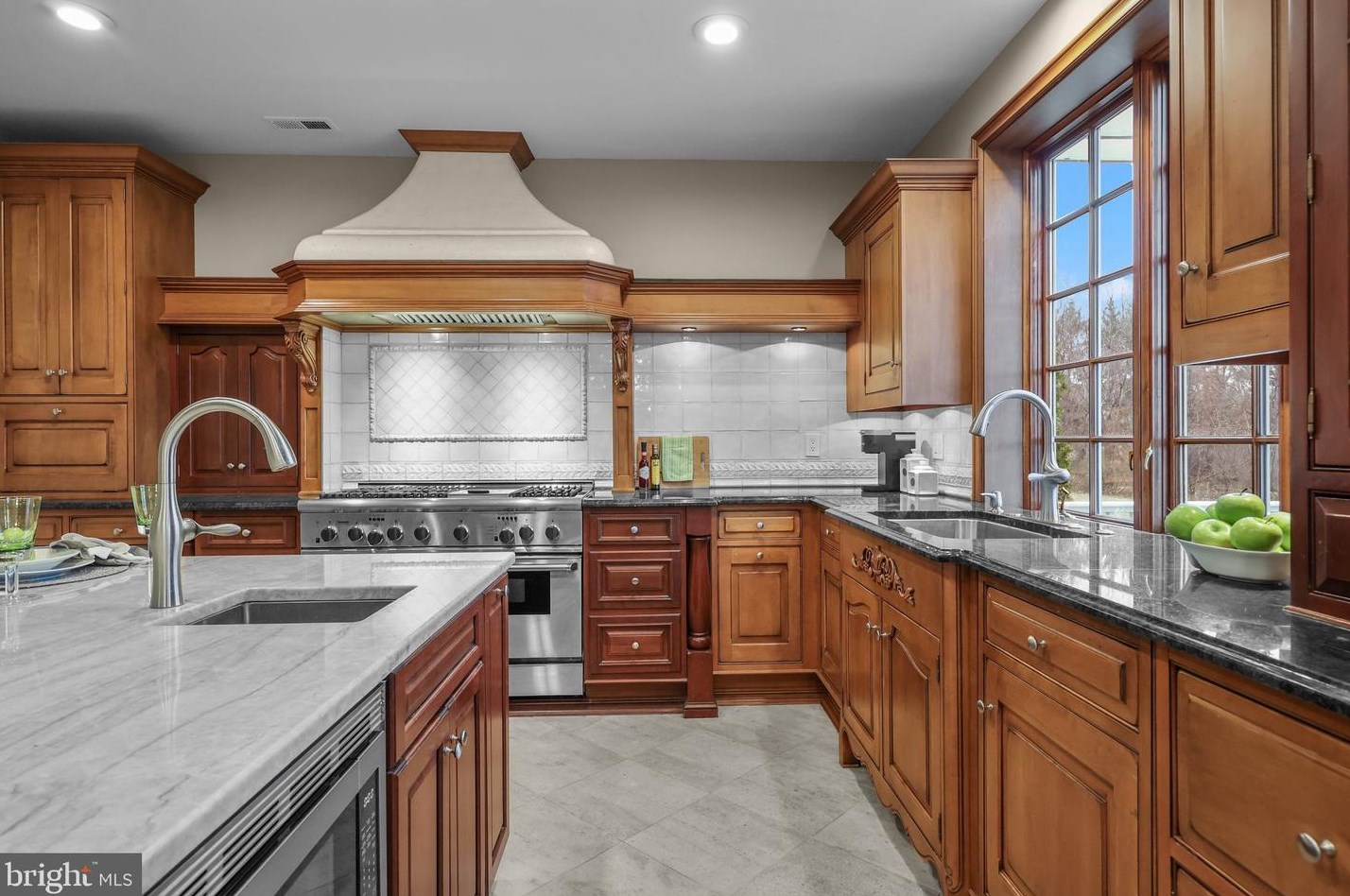 38 Eagleton Farm Rd, Upper Makefield PA  18940-4214 exterior