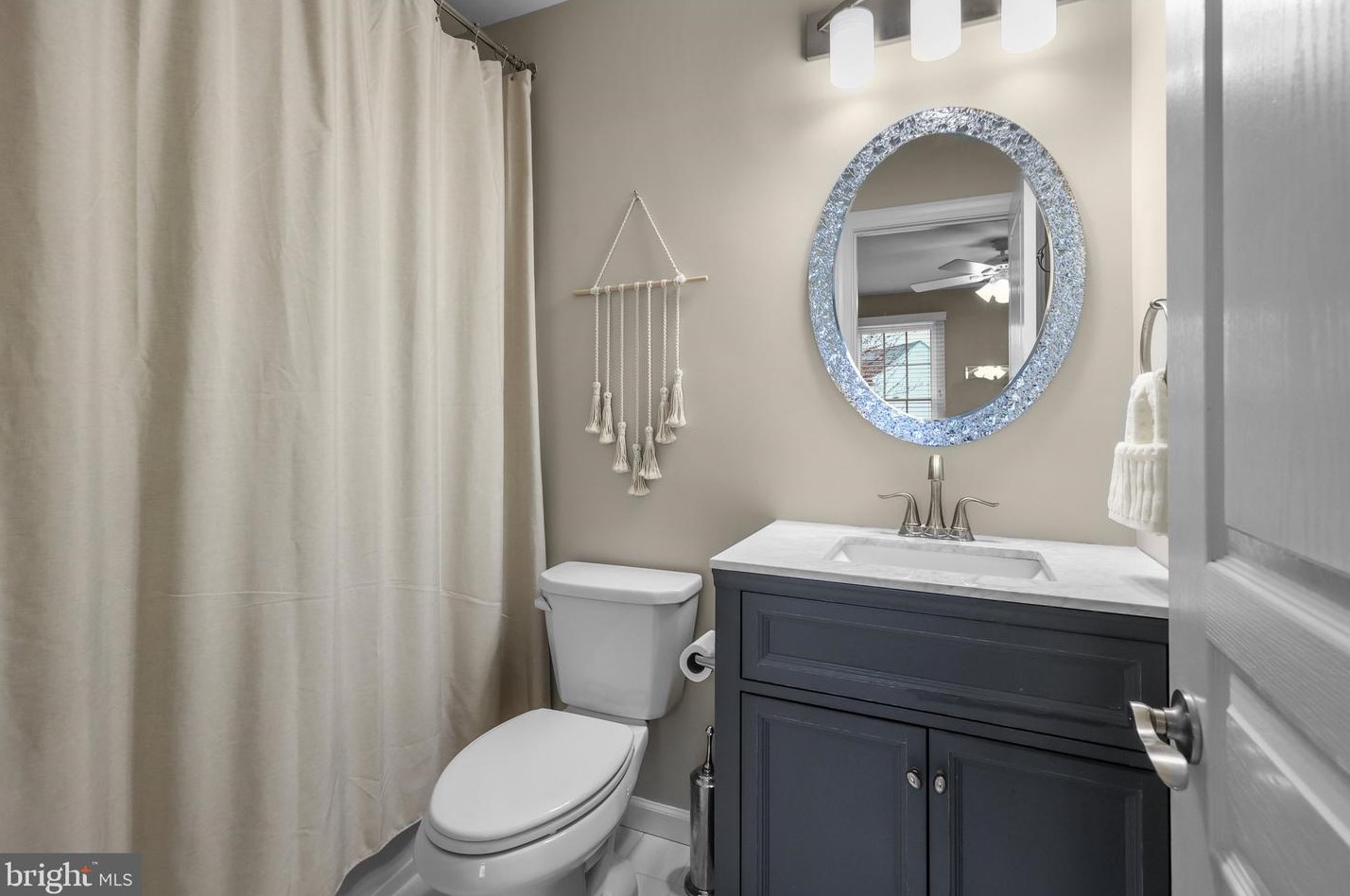 38 Eagleton Farm Rd, Upper Makefield PA  18940-4214 exterior