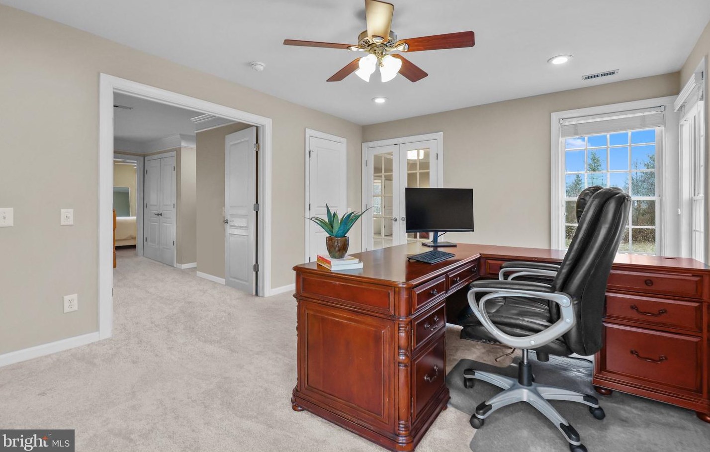 38 Eagleton Farm Rd, Upper Makefield PA  18940-4214 exterior