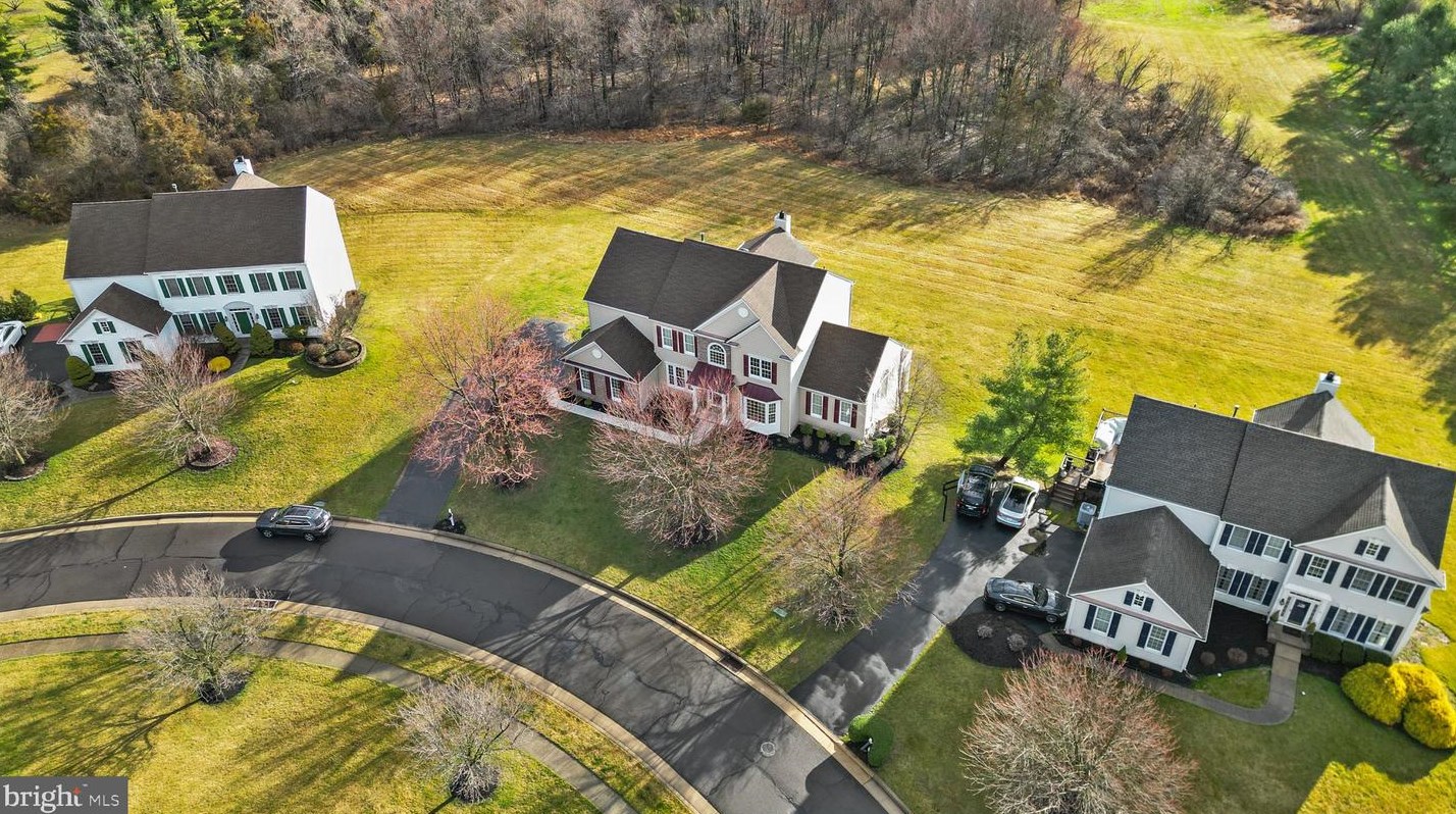 38 Eagleton Farm Rd, Upper Makefield PA  18940-4214 exterior