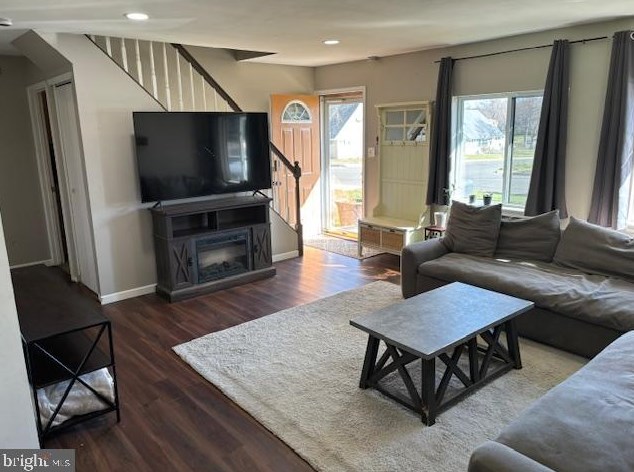 107 Vermillion Dr, Levittown PA  19054-1322 exterior