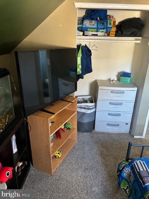 107 Vermillion Dr, Levittown PA  19054-1322 exterior