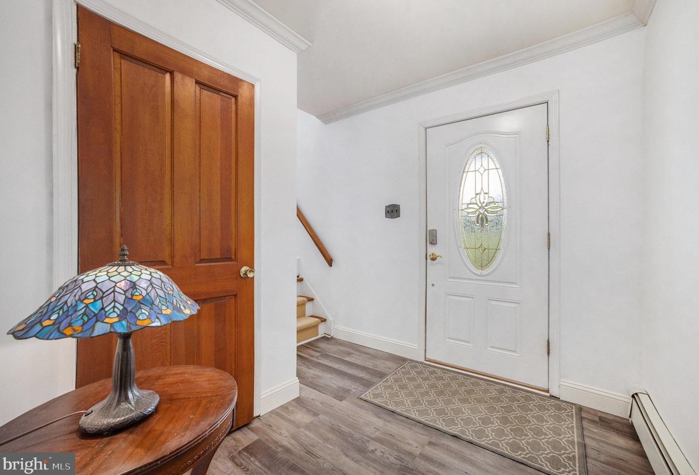 18 Far View Rd, Chalfont, PA 18914-2511