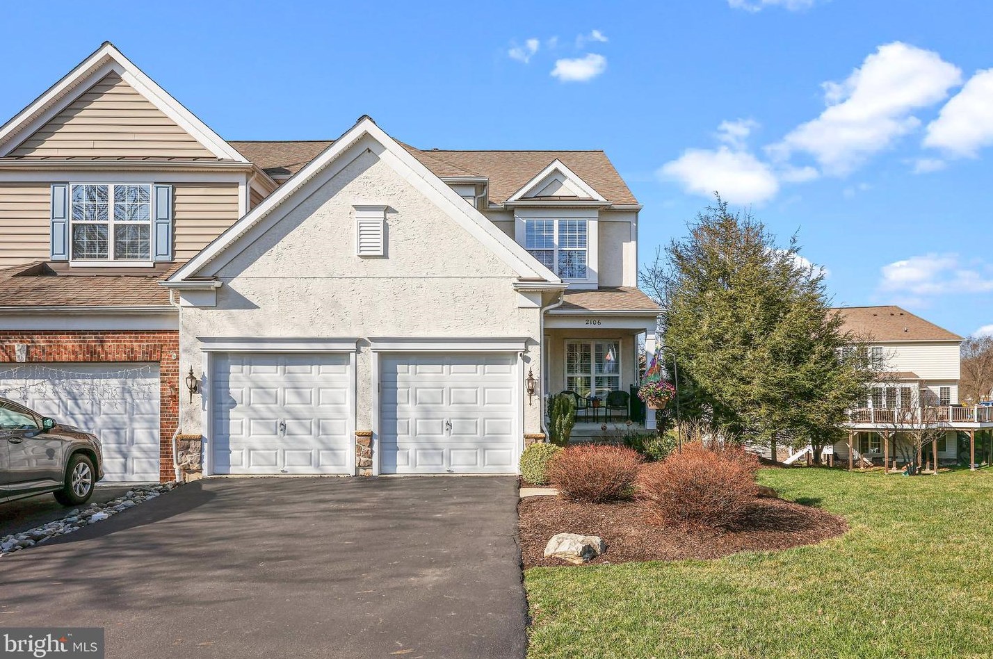 2106 White Cedar Ln, Furlong, PA 18925-1536