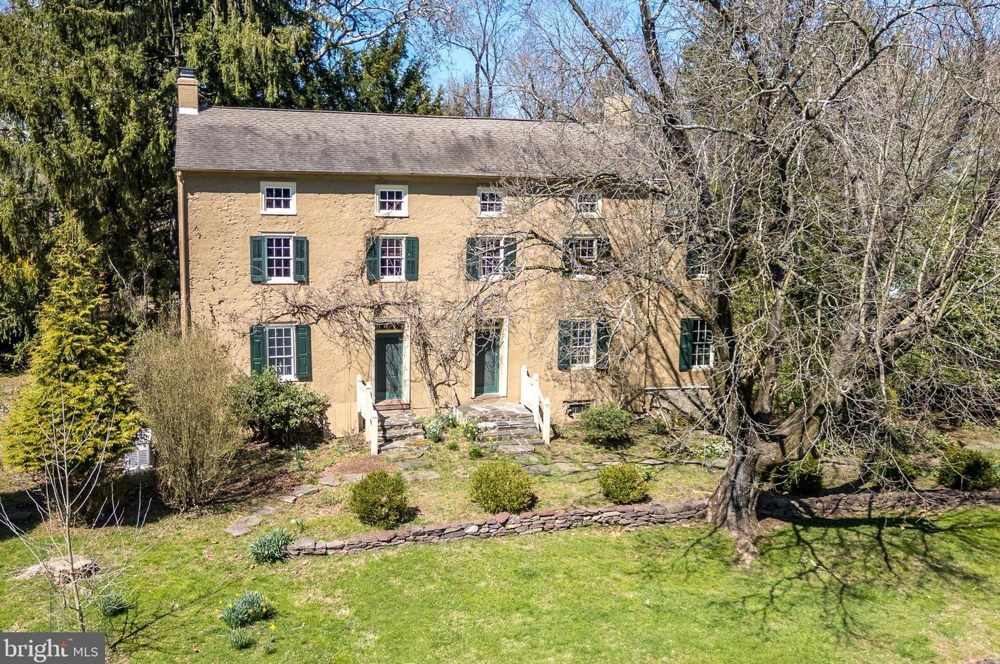 4522 New Hope Rd, Furlong, PA 18925