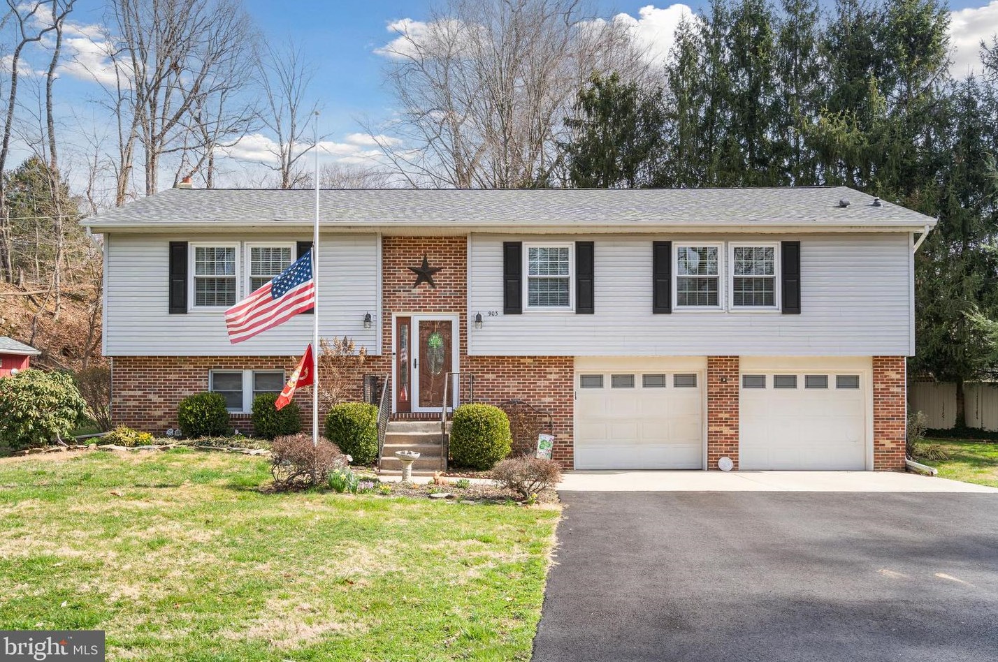 903 Woodvale Ave, Langhorne, PA 19047