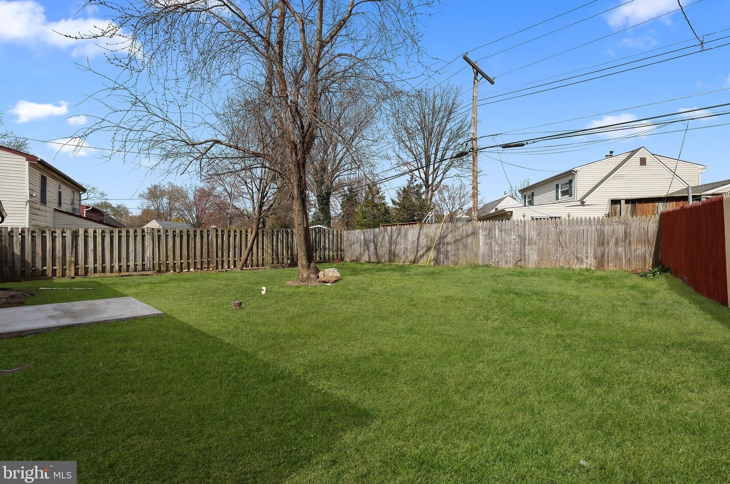 109 Appletree Dr, Levittown PA  19055-1234 exterior