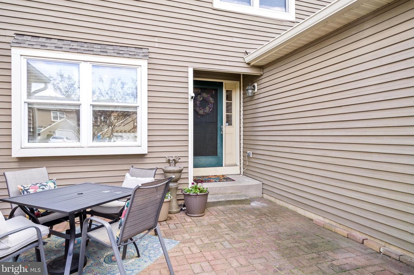 200 Wildflower Cir, Yardley, PA 19067