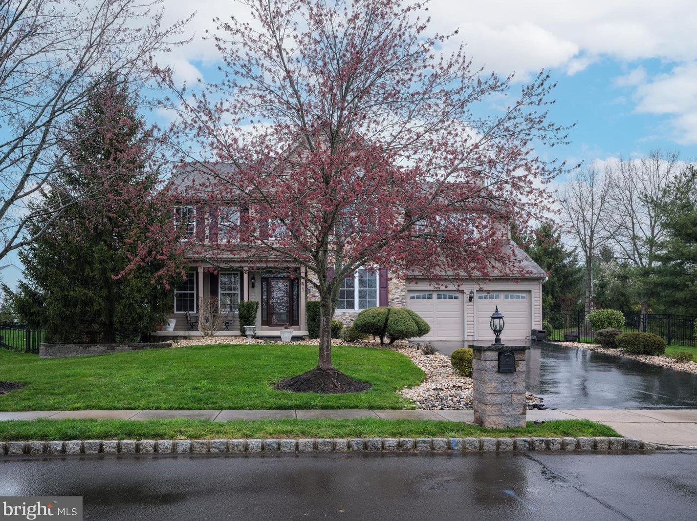 902 Adam Ct, New Hope, PA 18938-9549