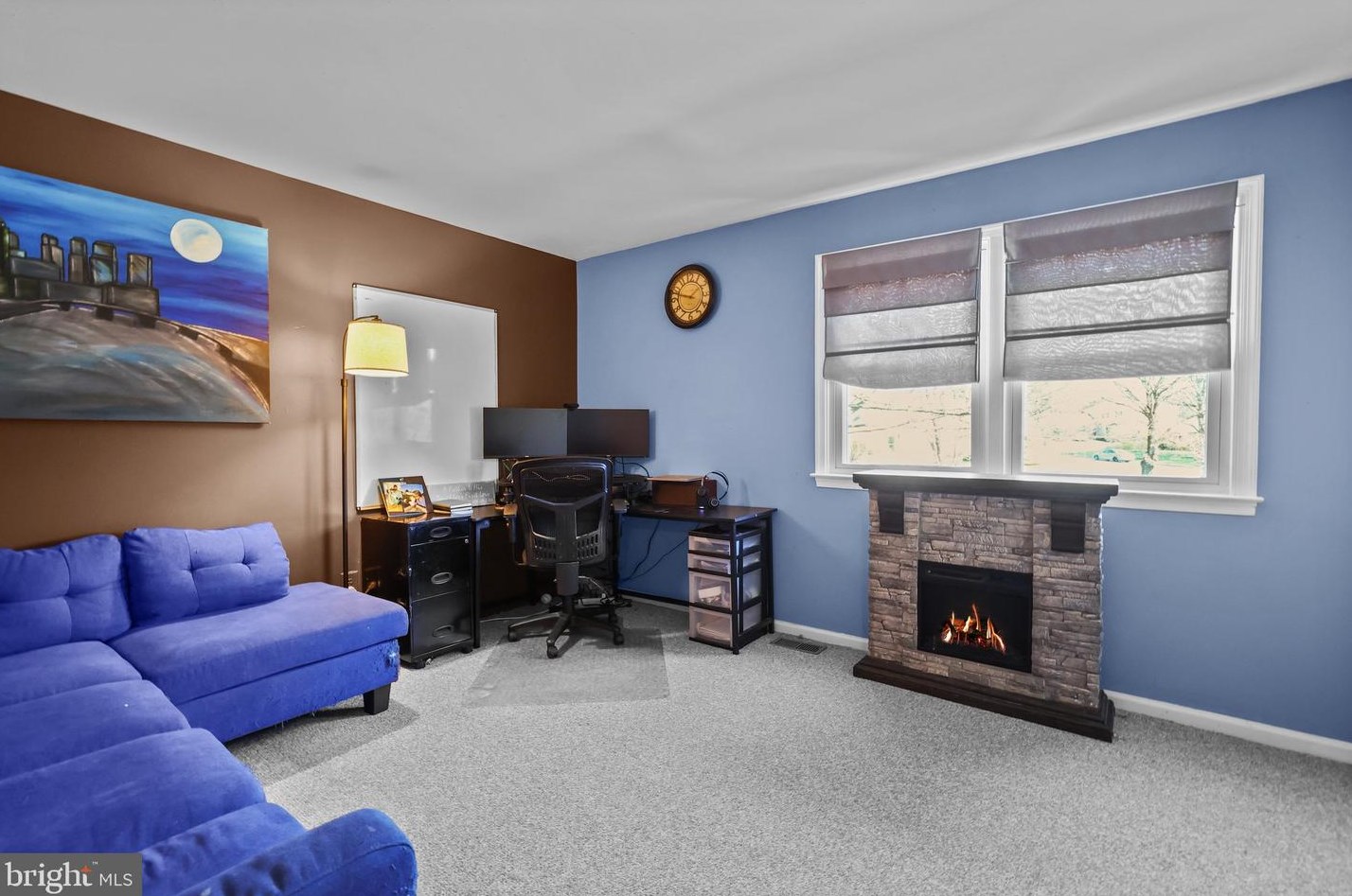 2 Elizabeth Ln, Southampton PA  18954-1011 exterior