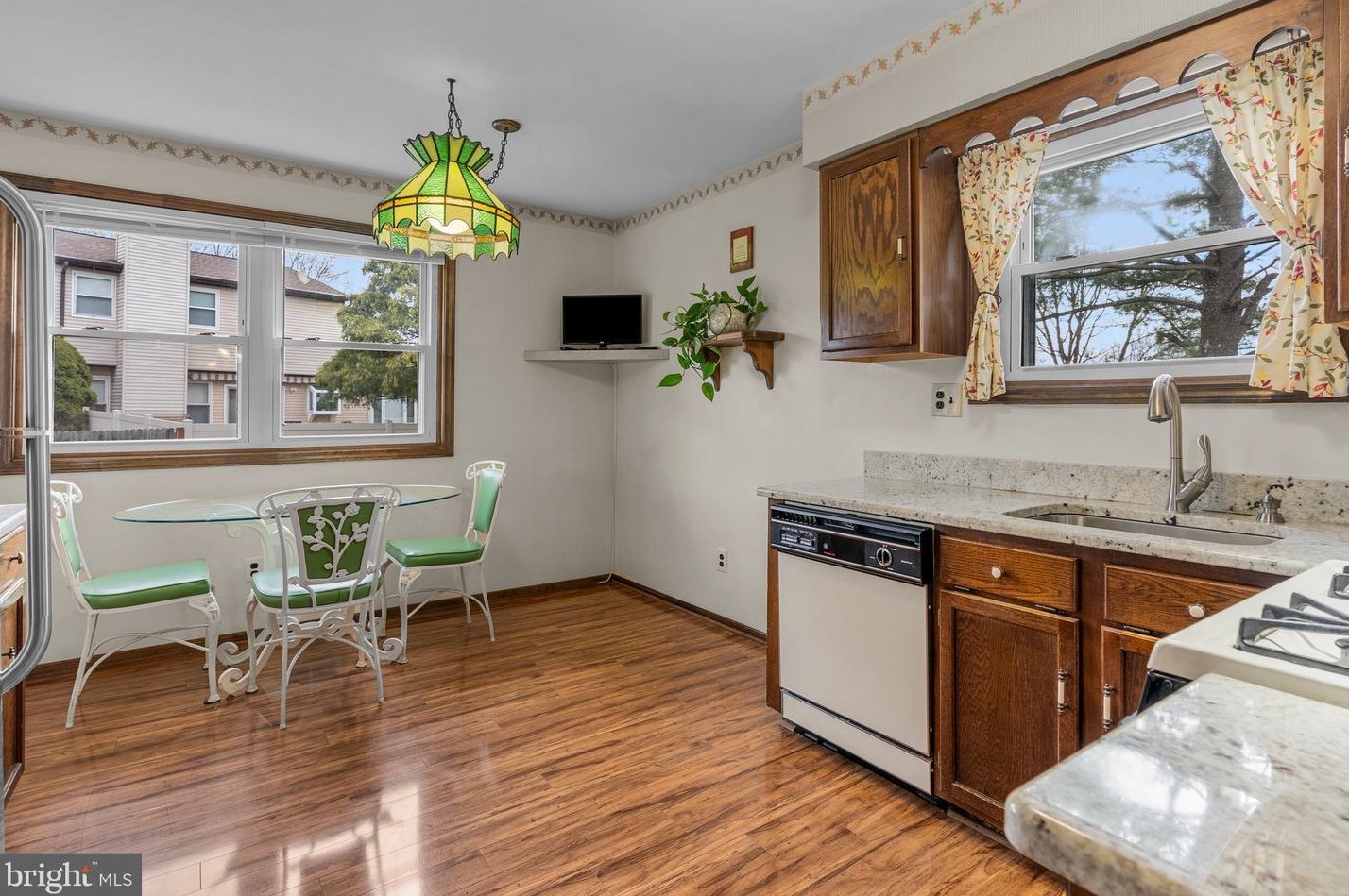 60 King Charles Ln, Upper Makefield PA  18940-2312 exterior