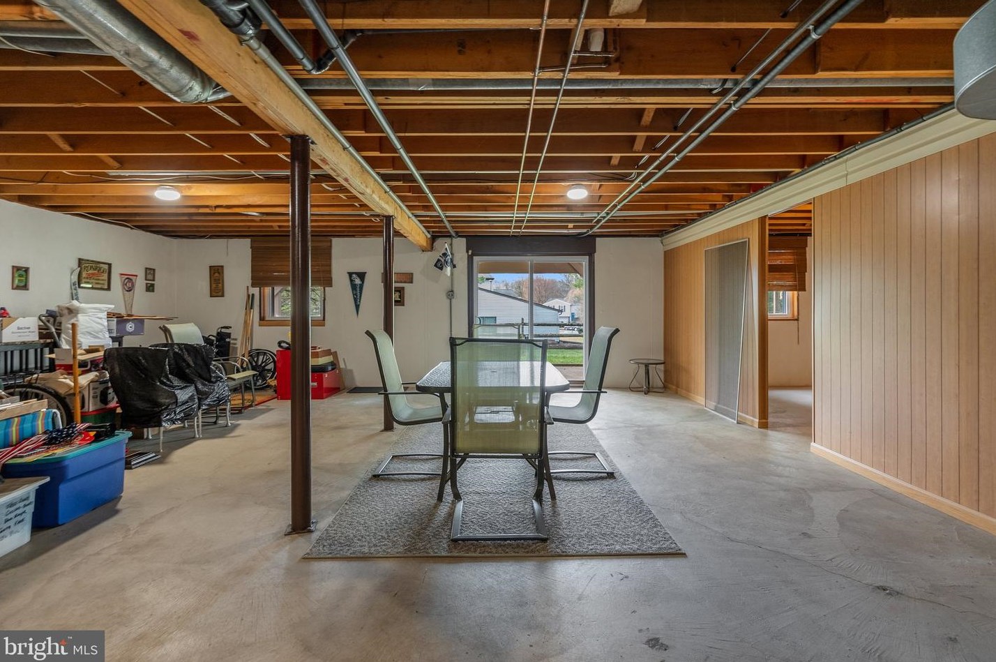 60 King Charles Ln, Upper Makefield PA  18940-2312 exterior