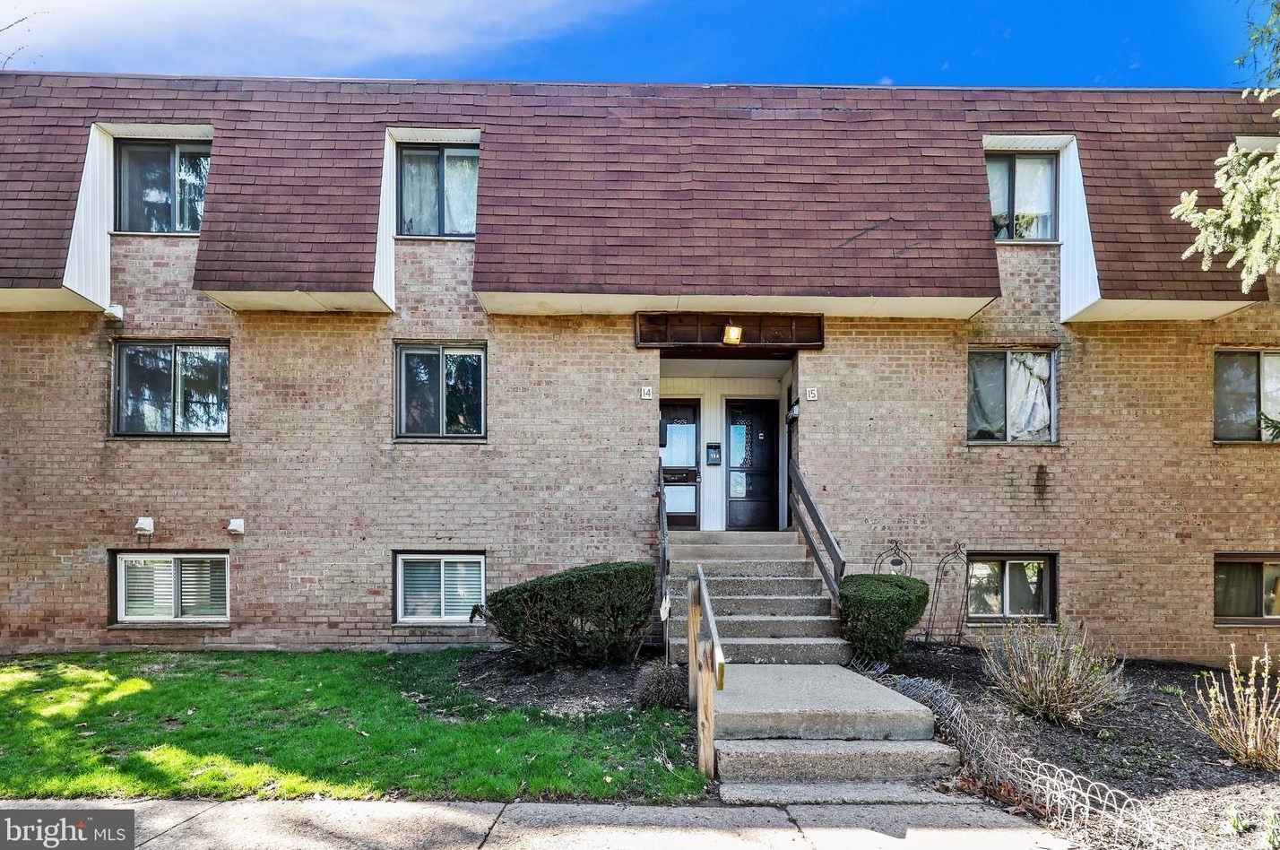 885 N York Rd #14a, Warminster, PA 18974
