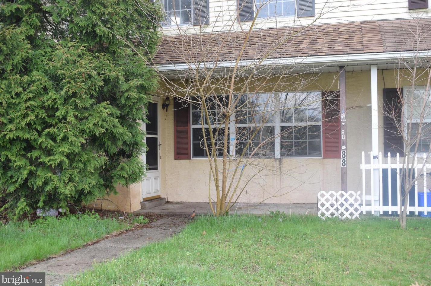 88 Laurel Ct, Quakertown, PA 18951-2762