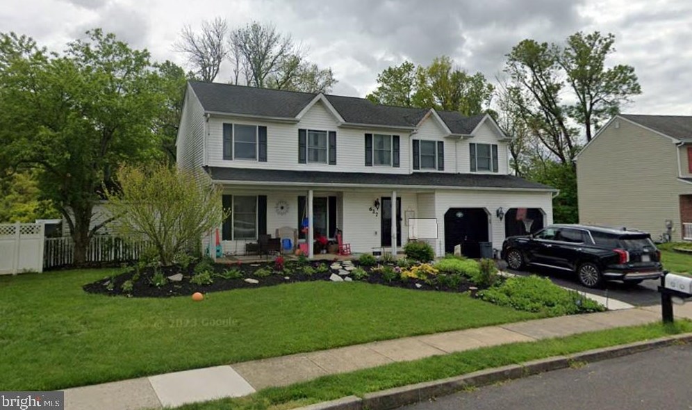 627 High Pointe Cir, Langhorne, PA 19047